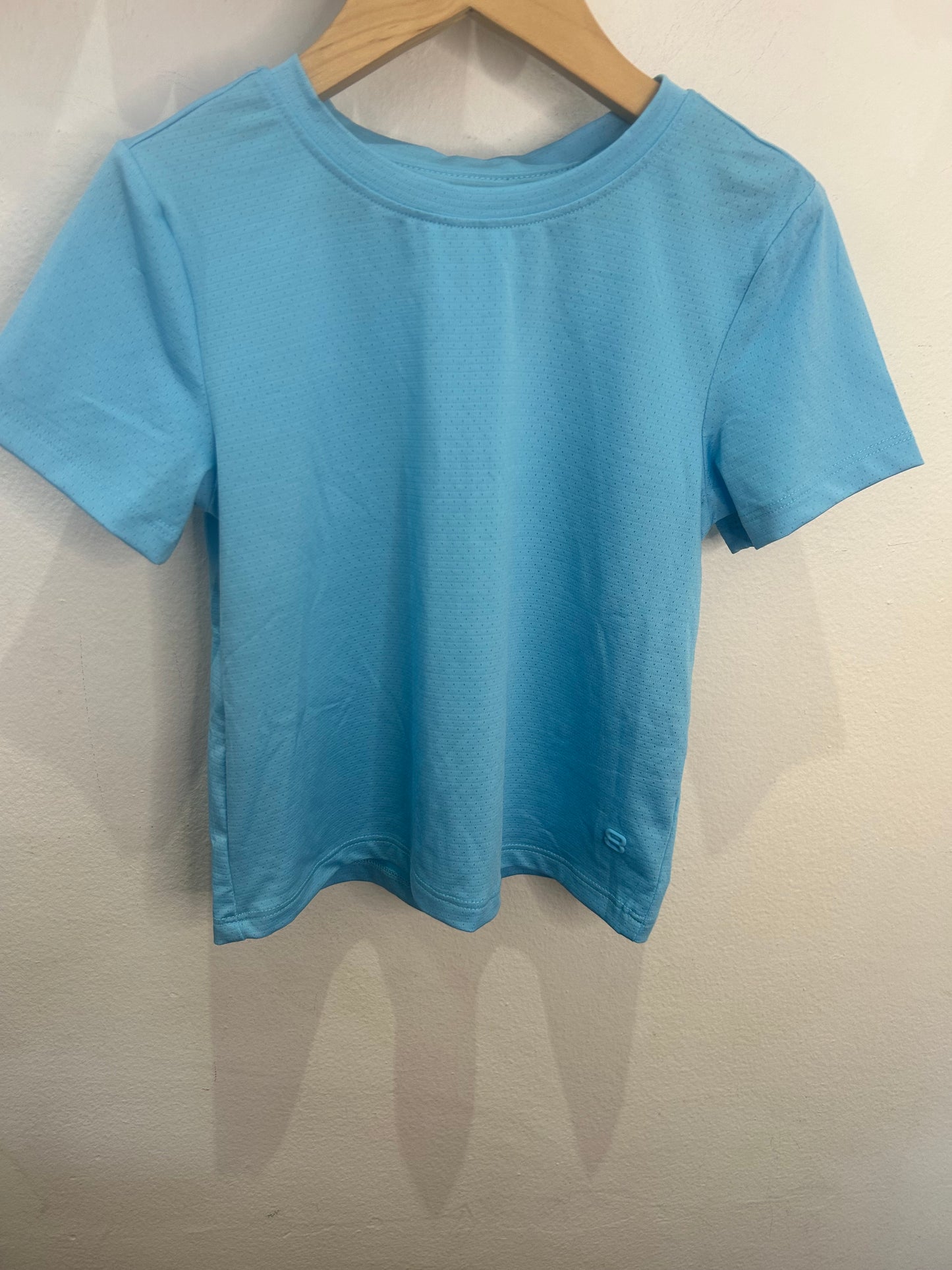 Light blue activewear tee 4y