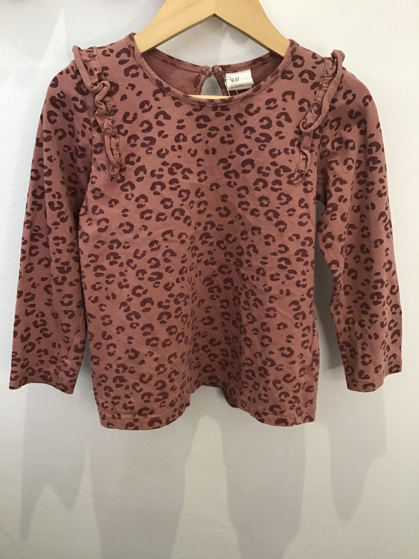 Pink leopard frilly longsleeve 3-4y