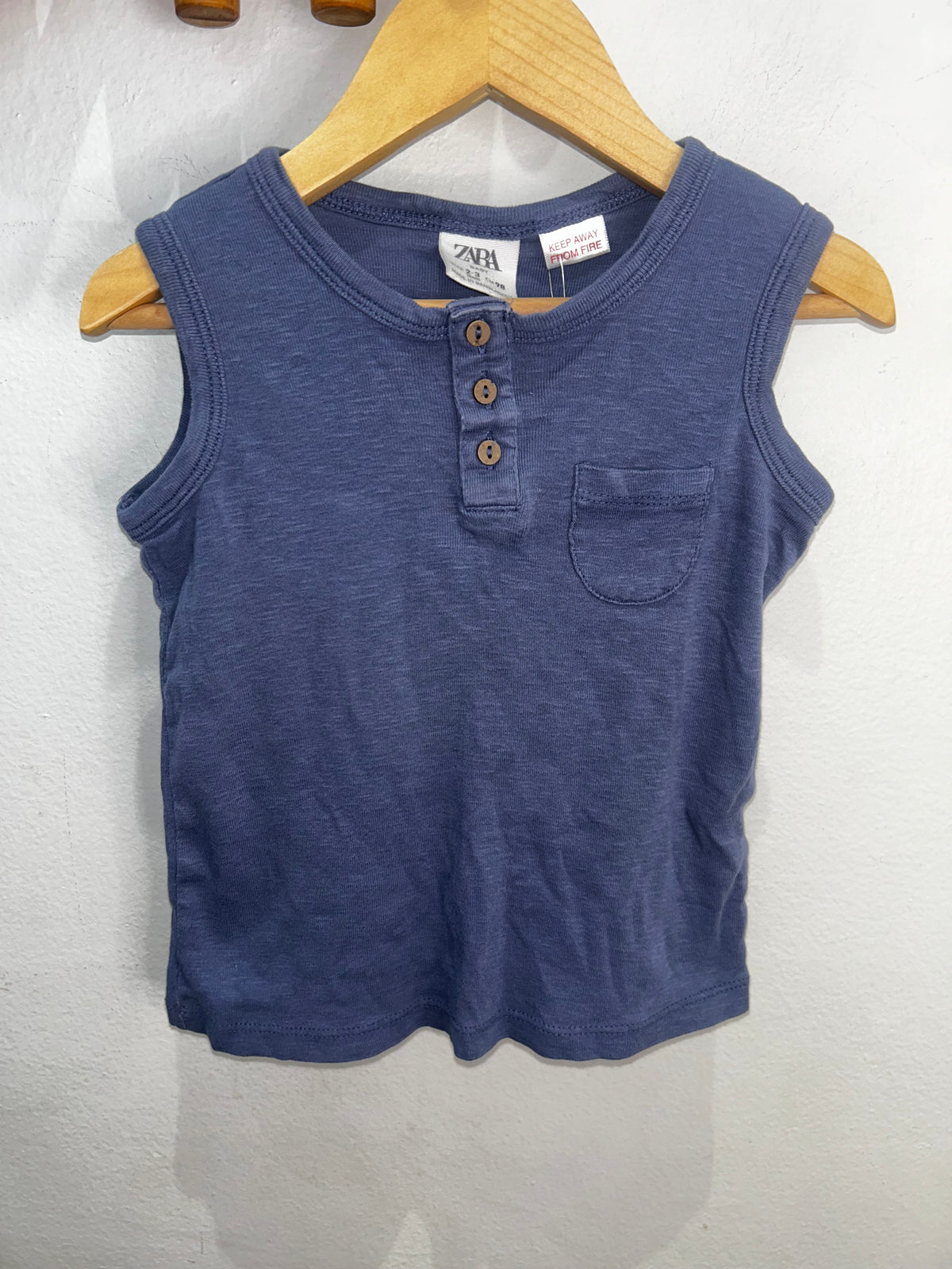 Blue tanktop 2-3y