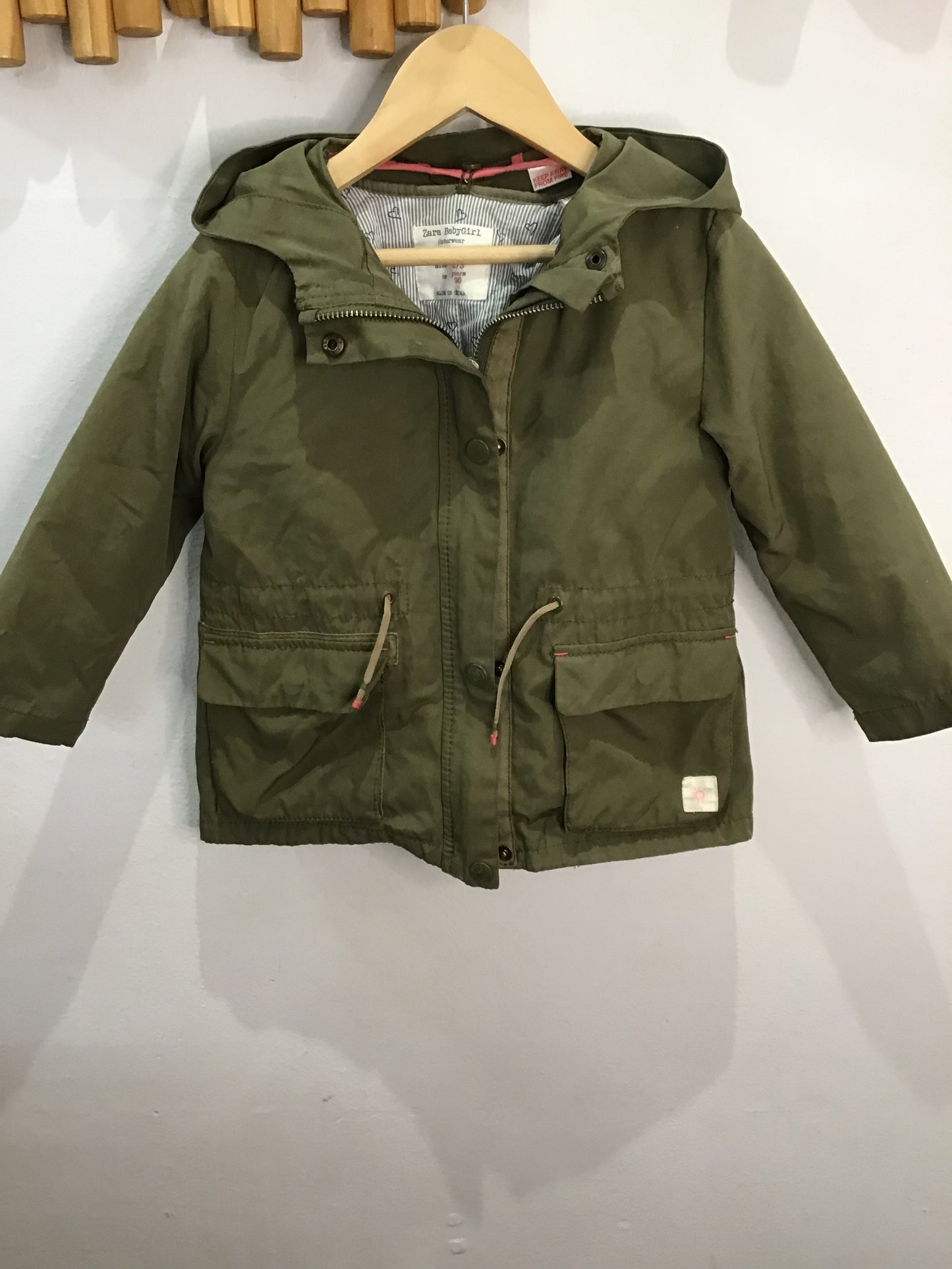 Olive jacket w removable inside layer 2-3y