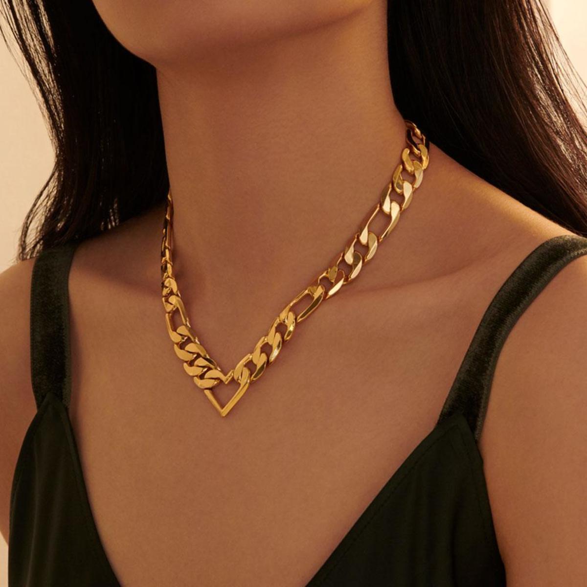 Heart chain necklace