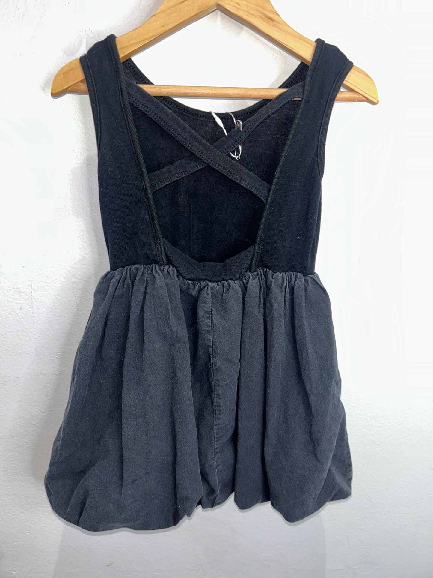 Black bubble dress 2y