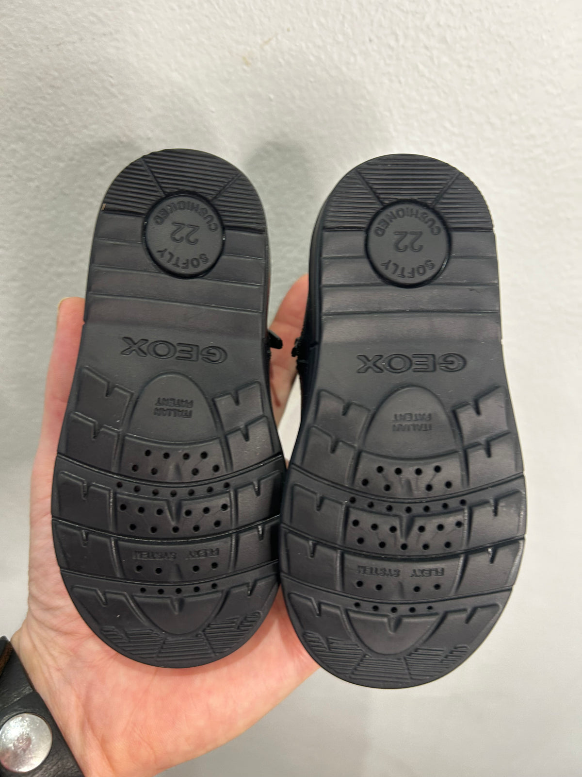C6 Geox boots