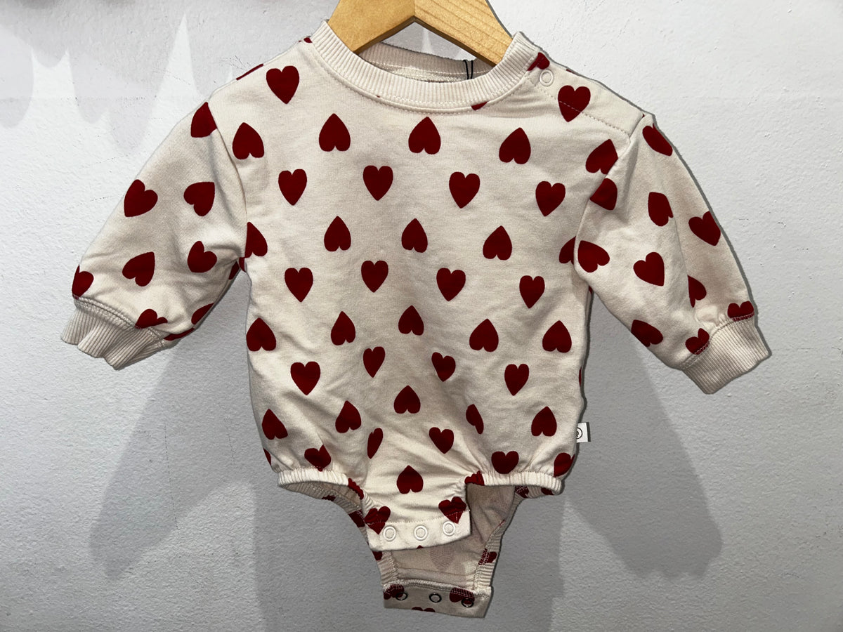 Hearts pullover onesie 3m
