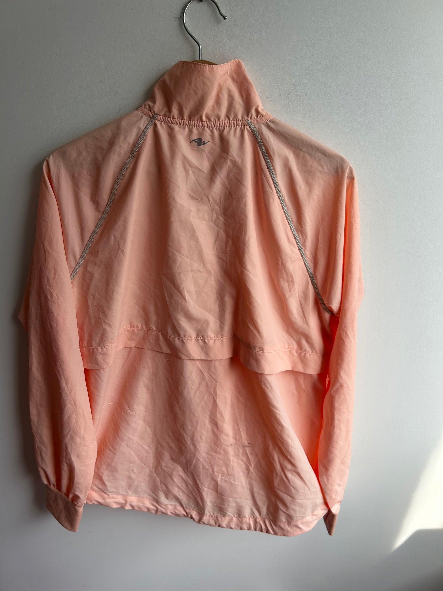 Light peach shell topper M