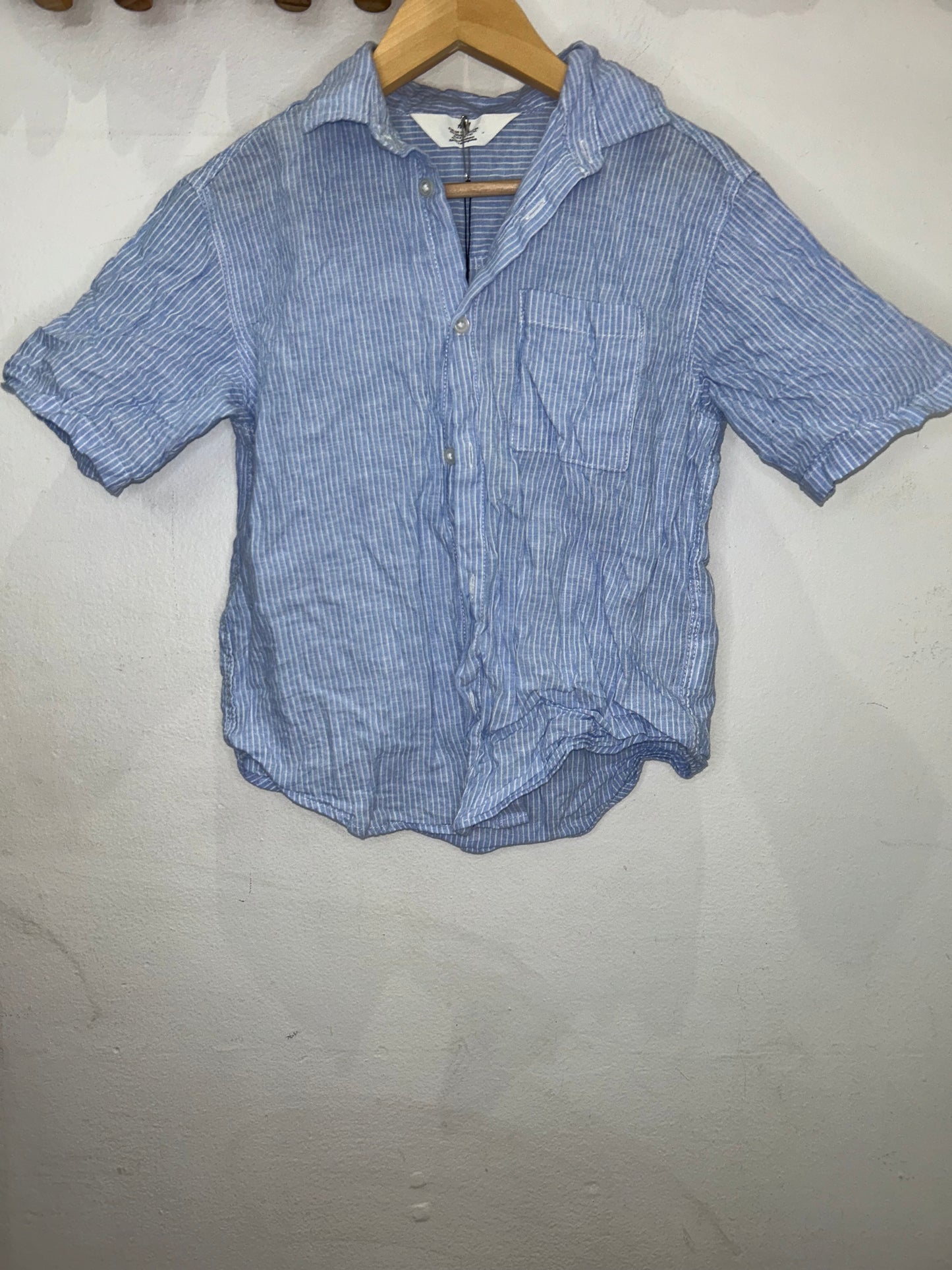 Light blue stripe breezy shirt 7-8y
