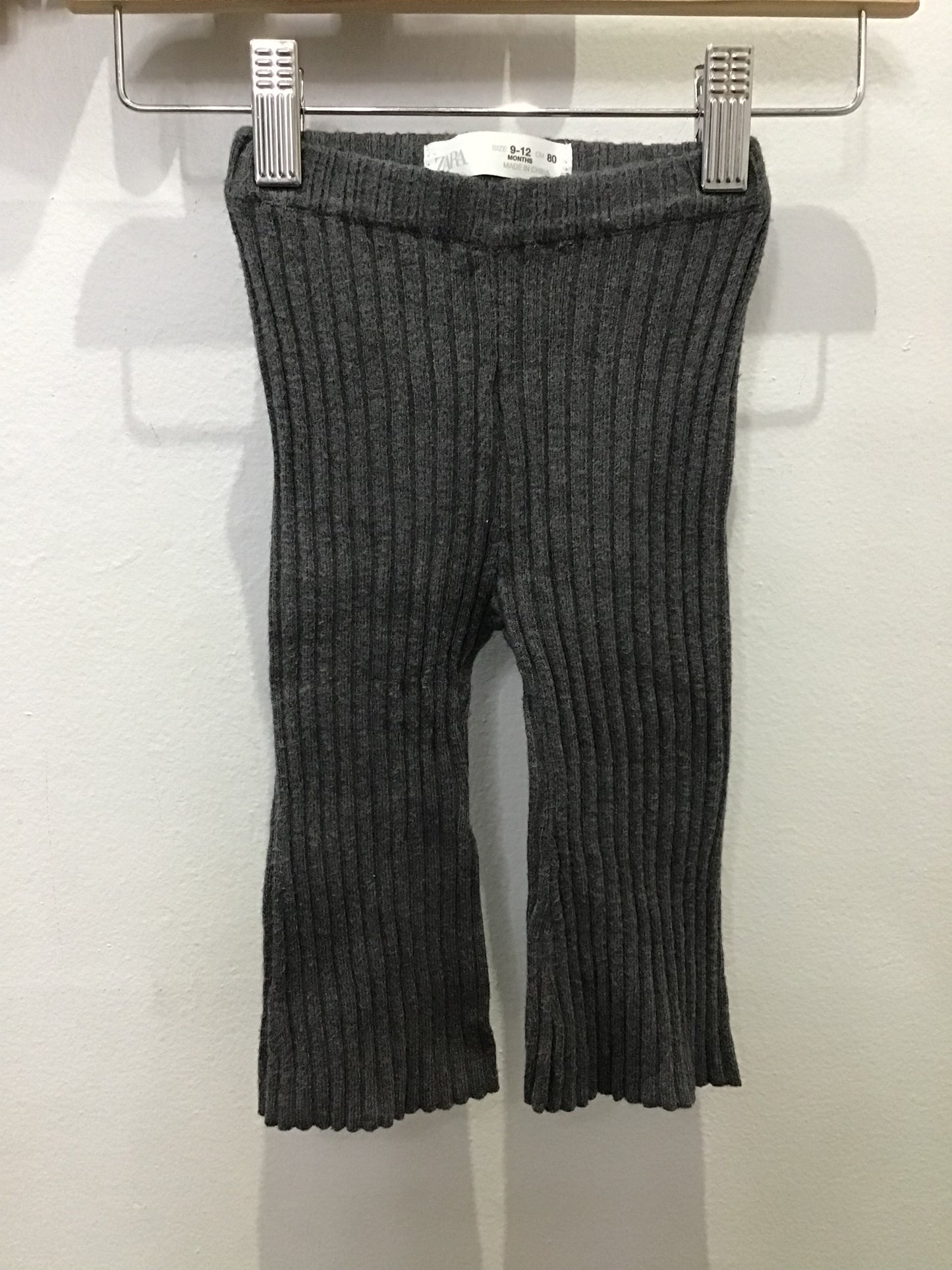 Grey flare sweatr pants 9-12m