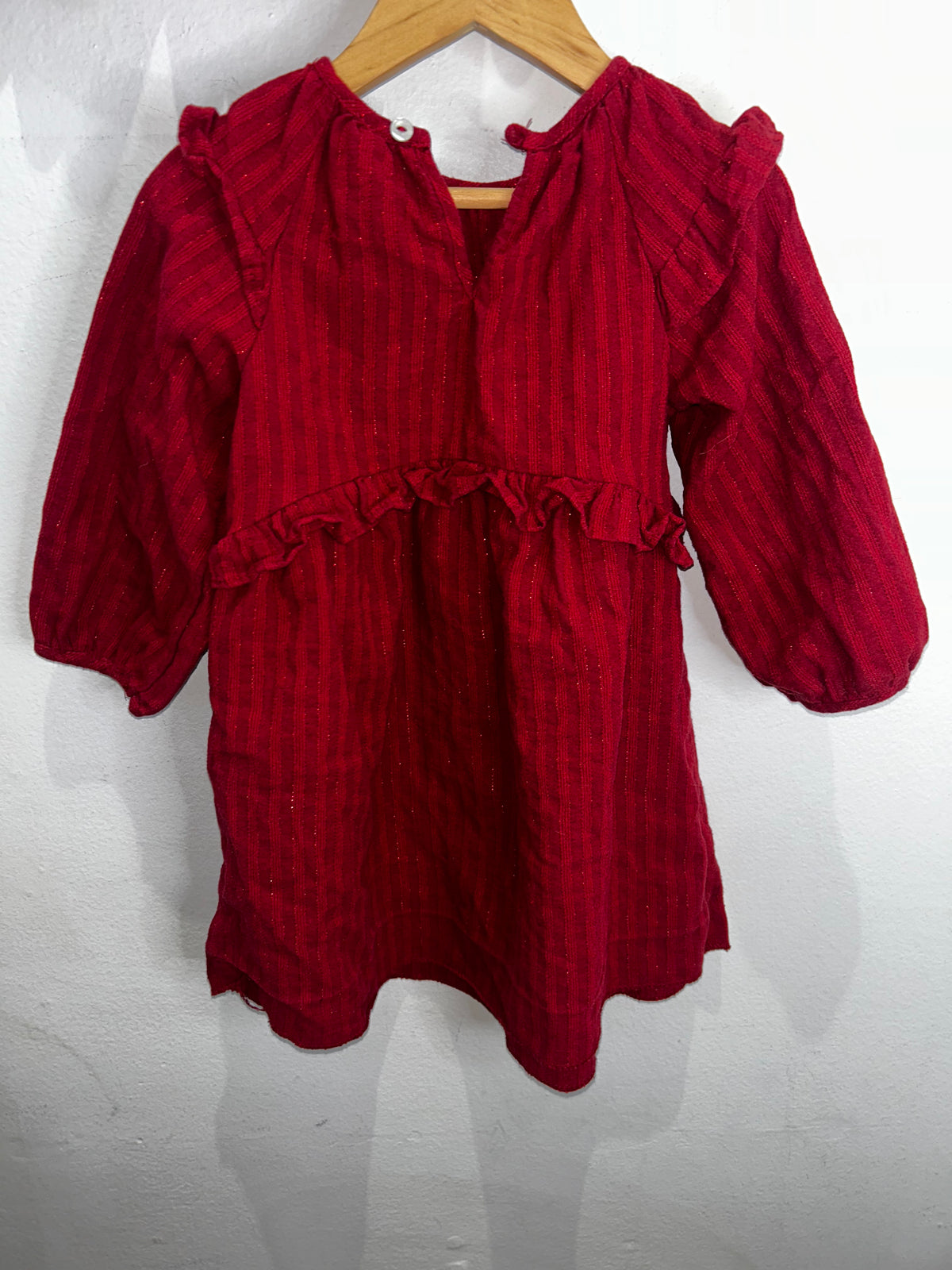 Red sparkle thread dress 2y