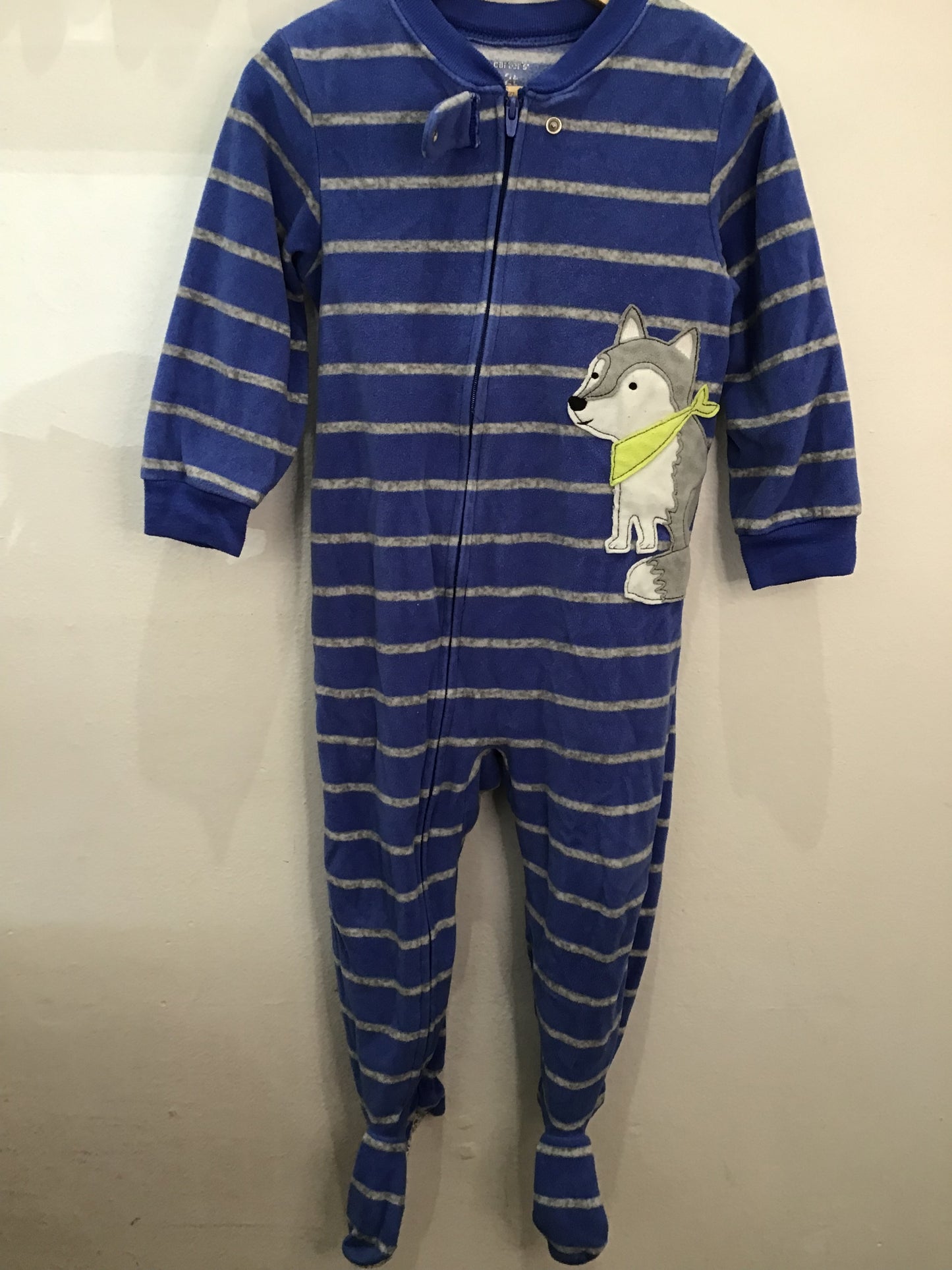 Fleece wolf sleeper 2y