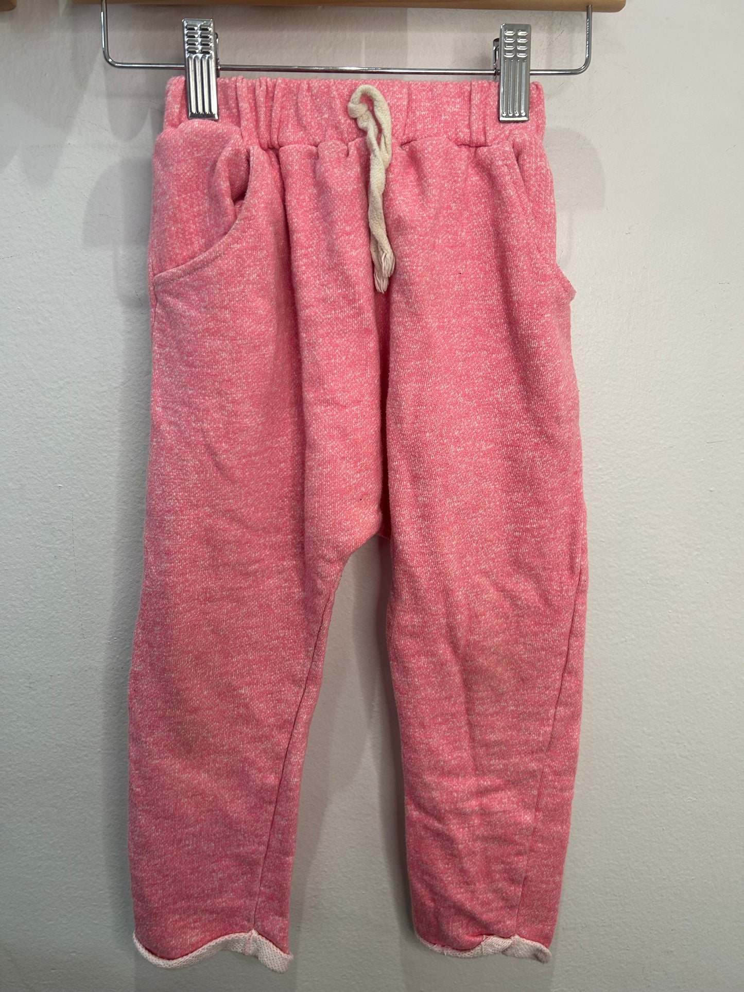 Bubblegum pink joggers 4-5y