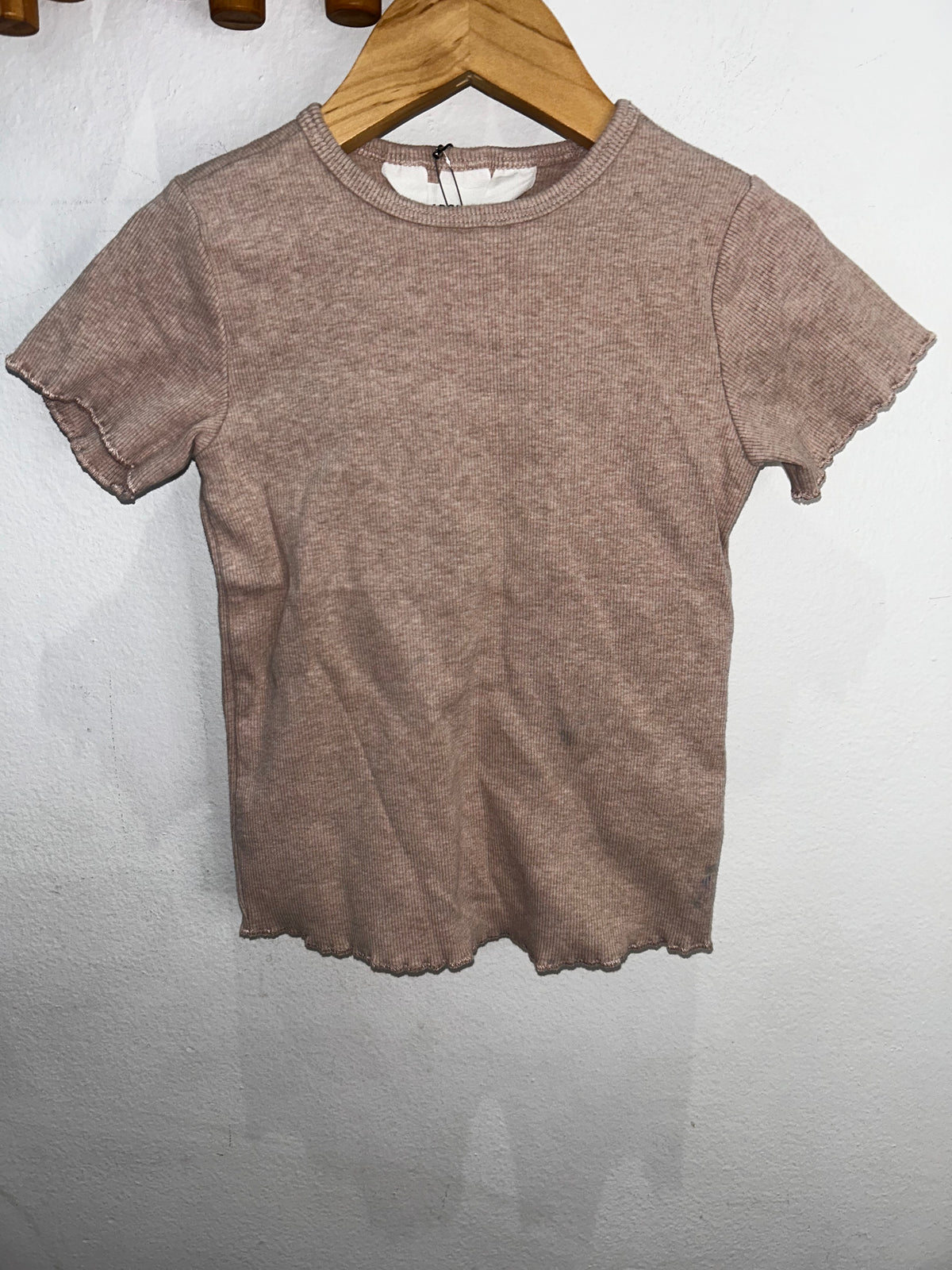 Brown ribbed tee 2-3y