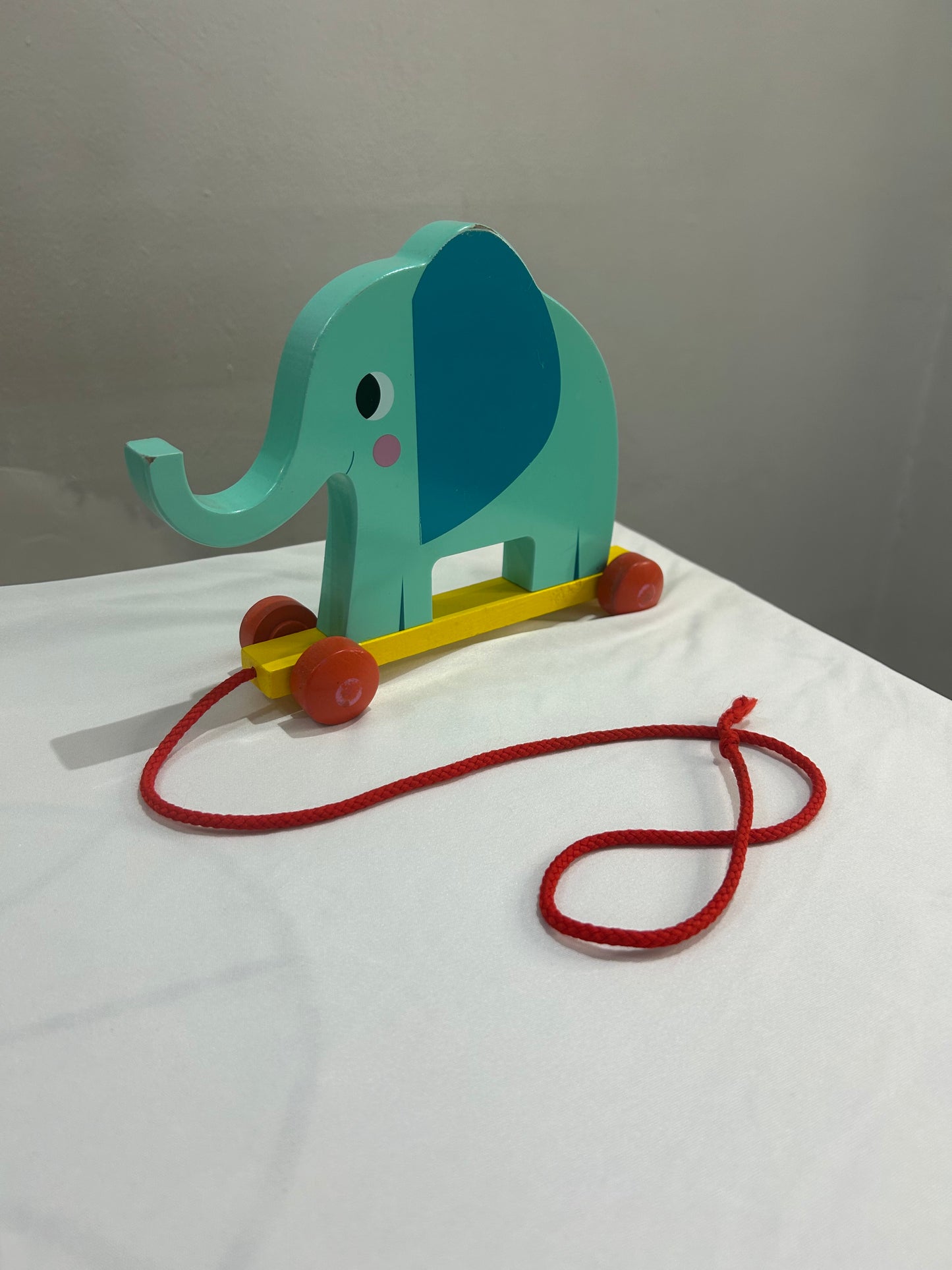Elephant pull-along toy