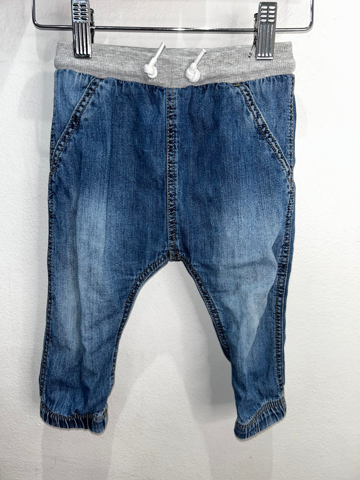 Grey drawstring jogger jeans 12-18m