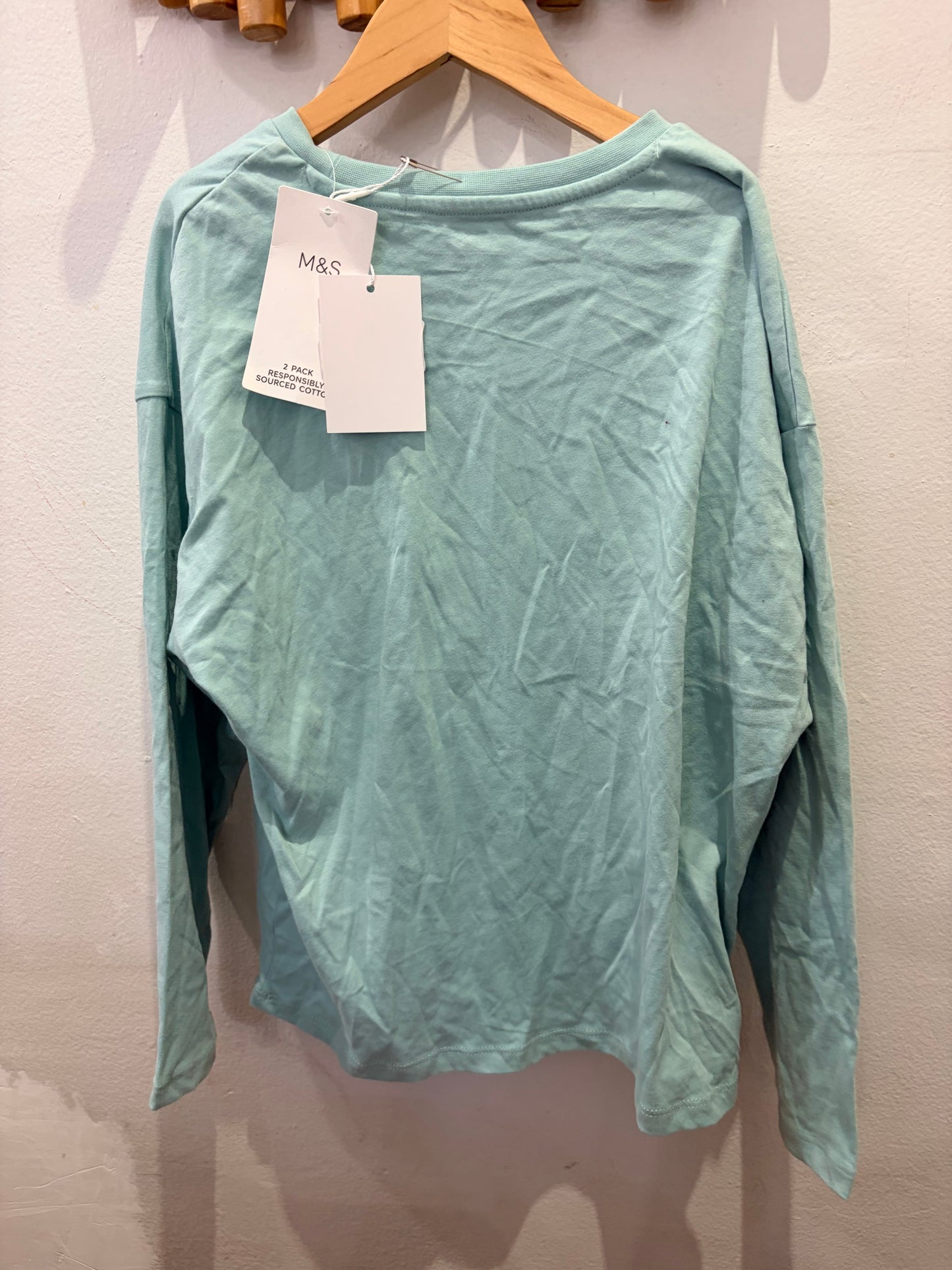 Treat yourself with kindness longsleeve 9-10y NEW