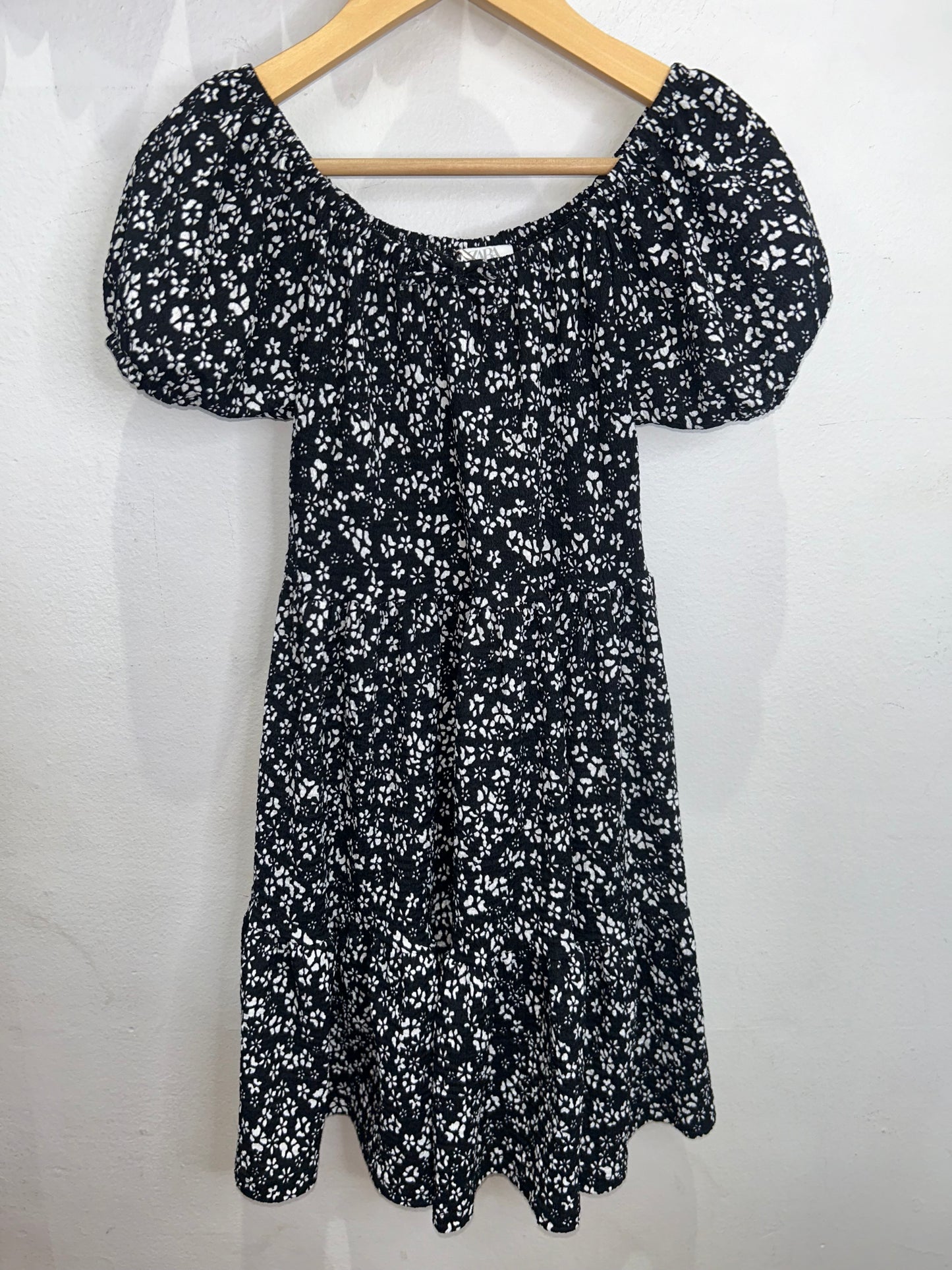 Black floral dress 9y