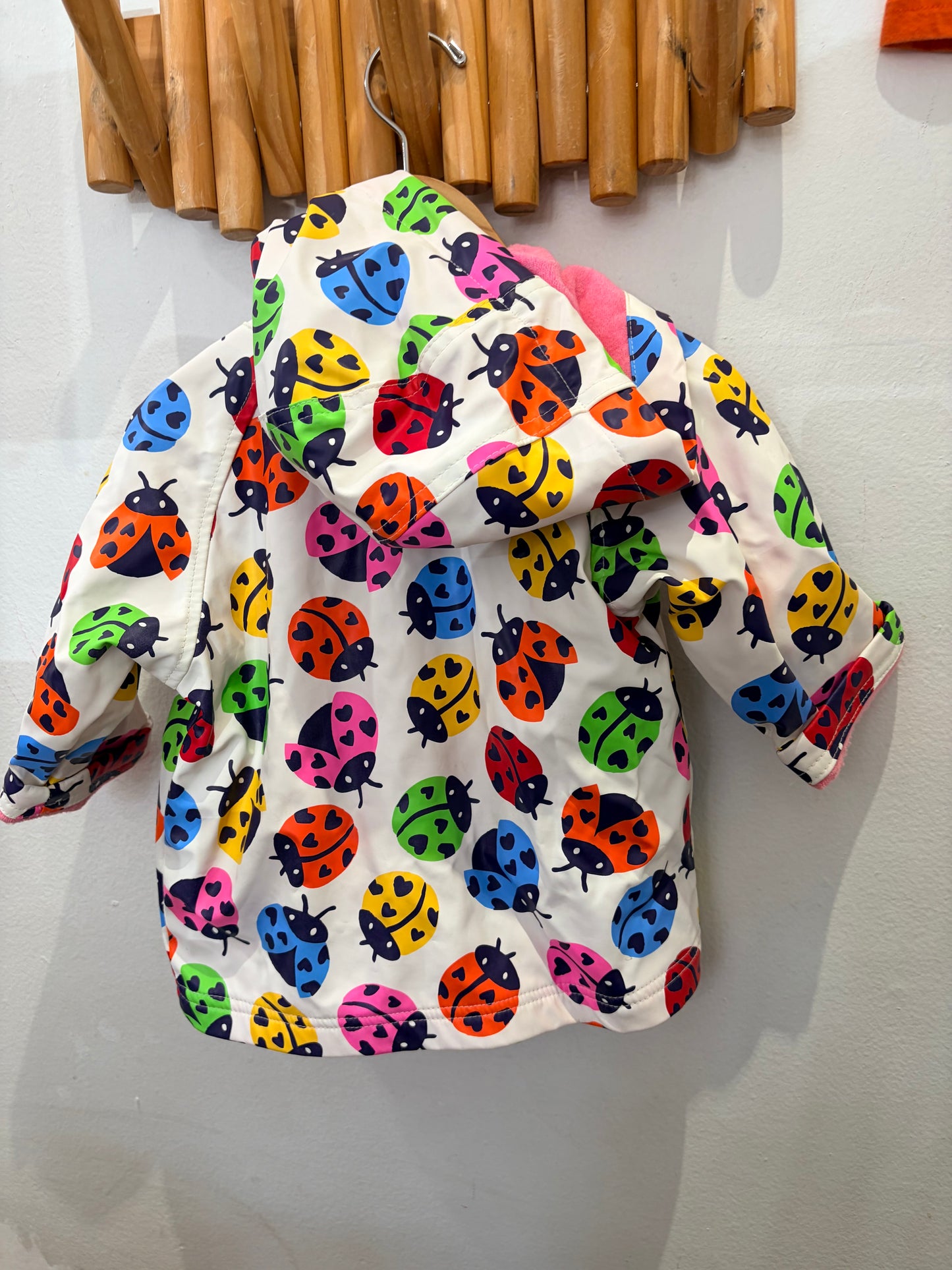 Hatley ladybugs rainjacket 9-12m