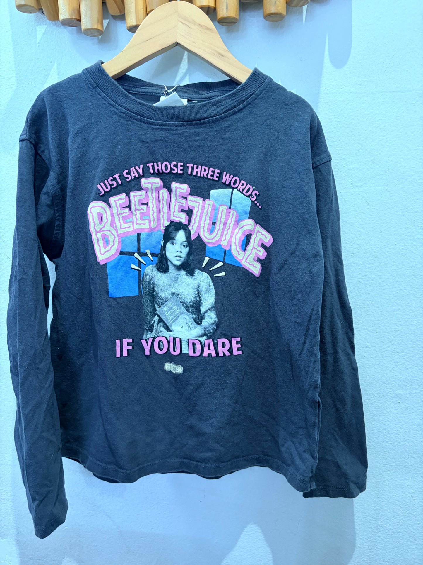 Beetlejuice longsleeve 9-10y