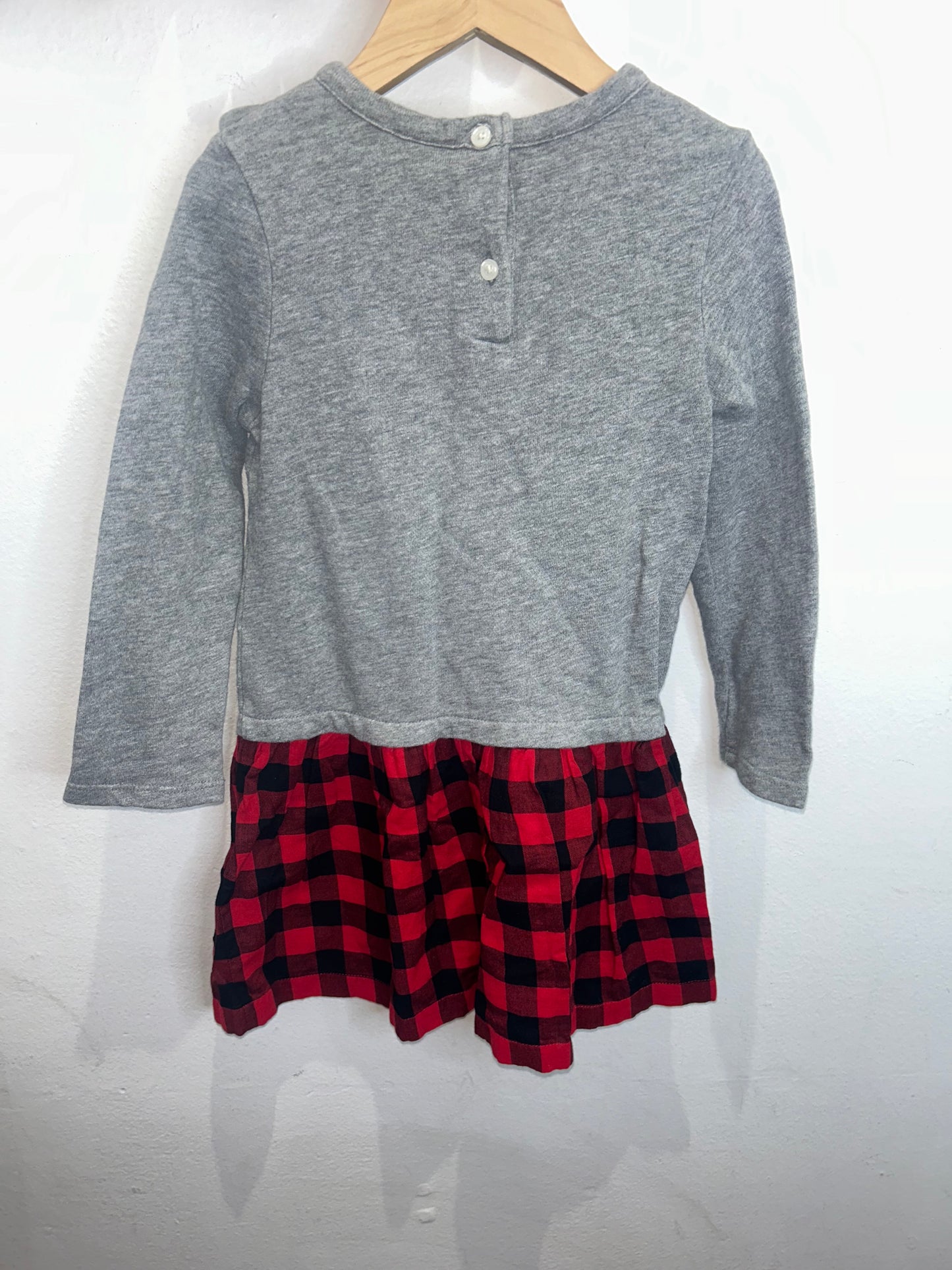 Pullover and red checkered dress 4y