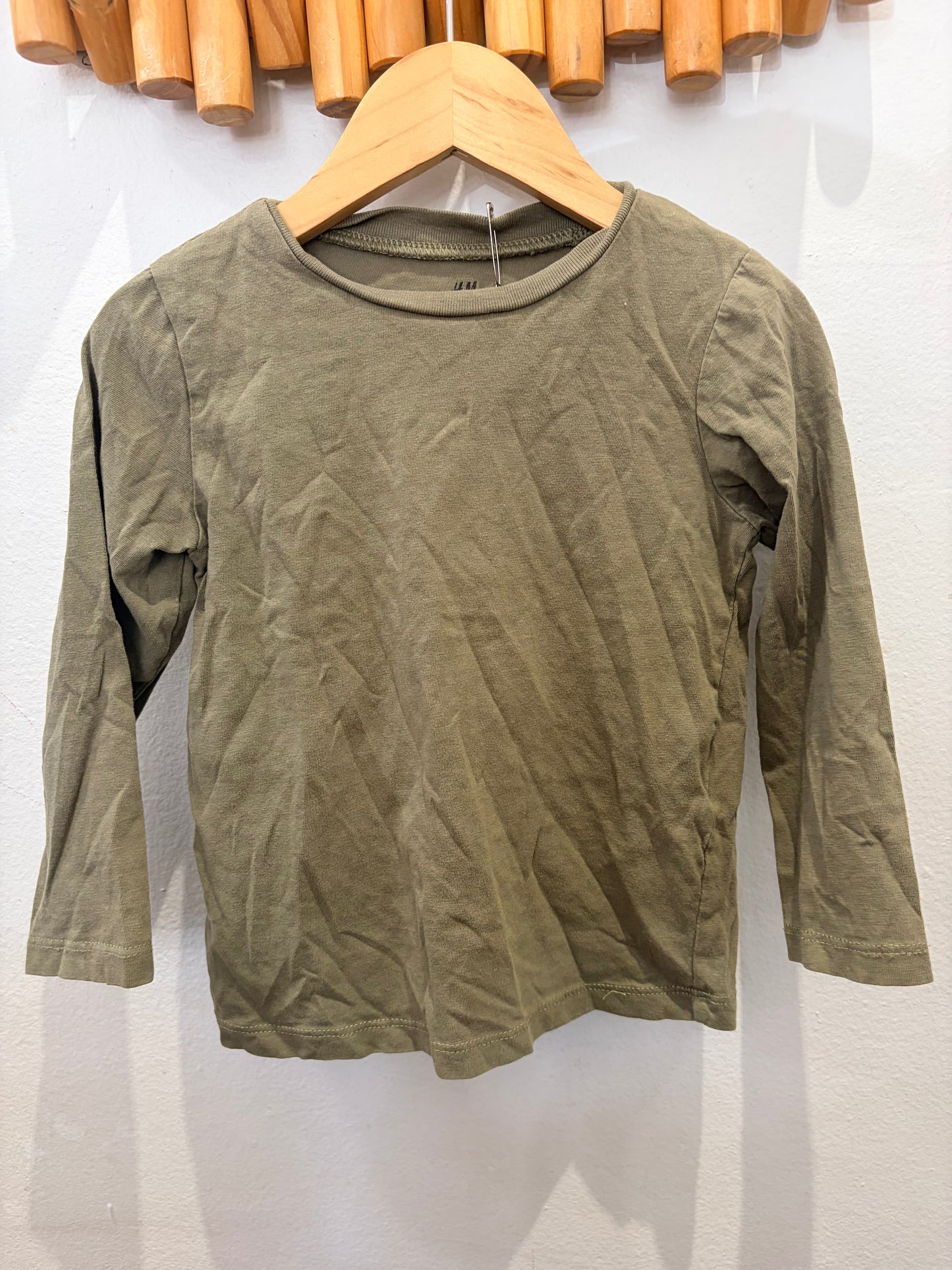 Classic olive longsleeve 2-4y