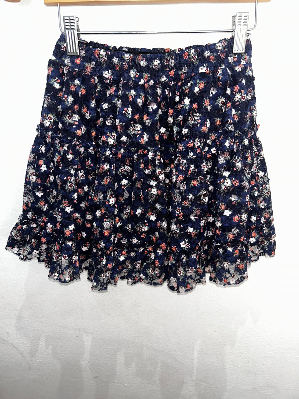 Navy floral skirt 7-8y