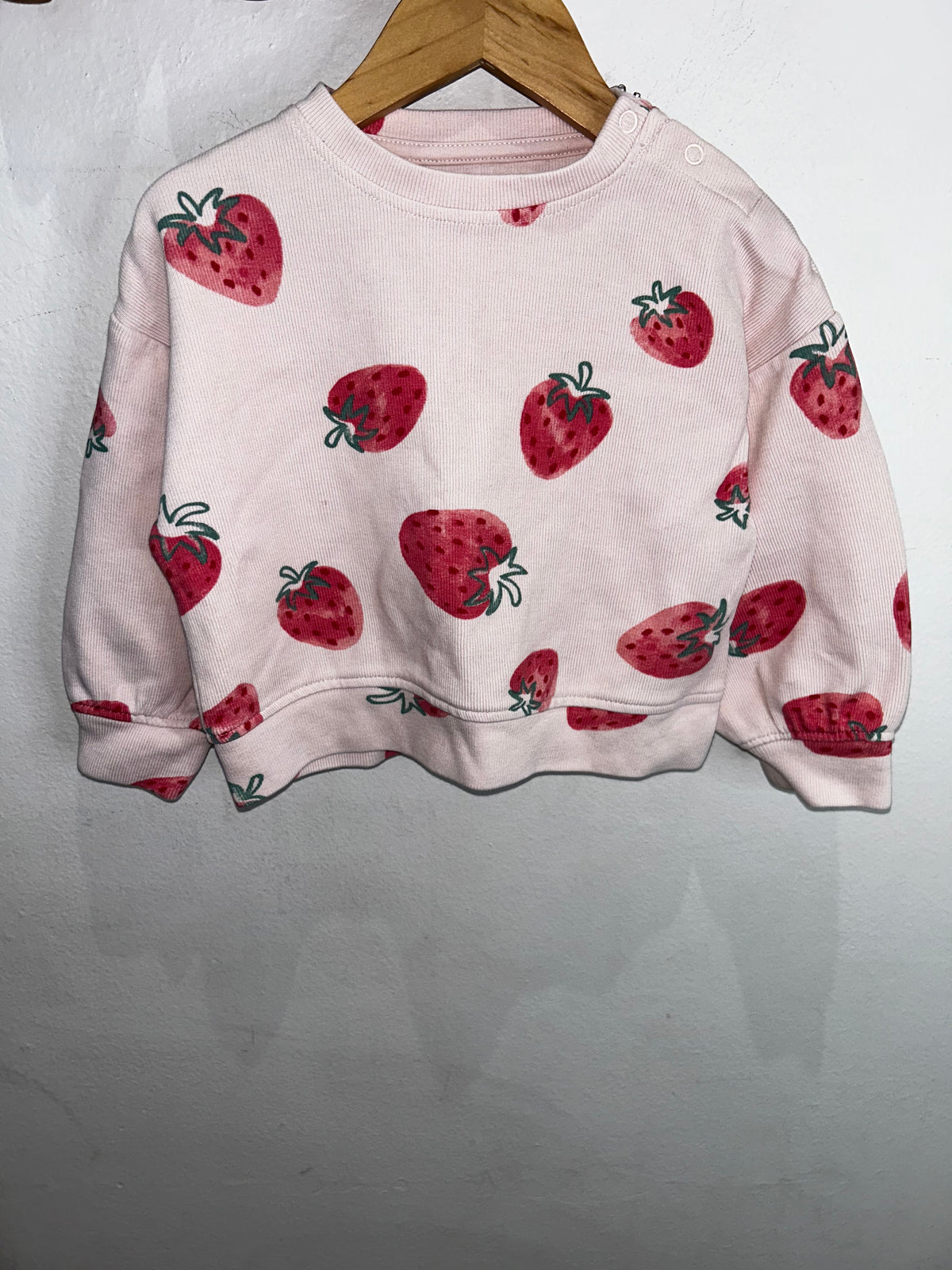 Strawberry boxy pullover 2y (92cm)