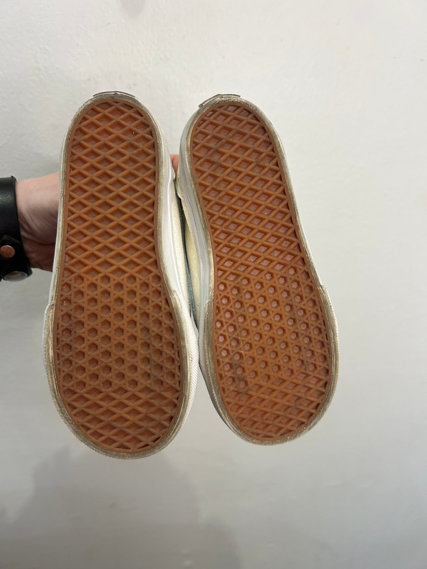 C10 glittery Vans