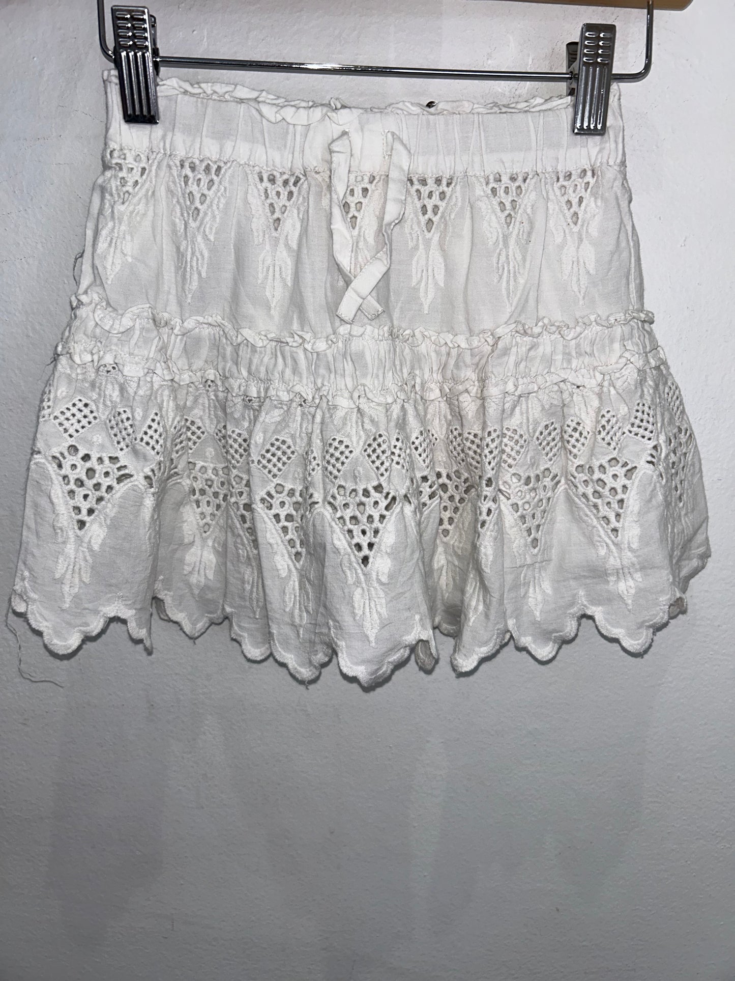 Crochet white skort 6-7y