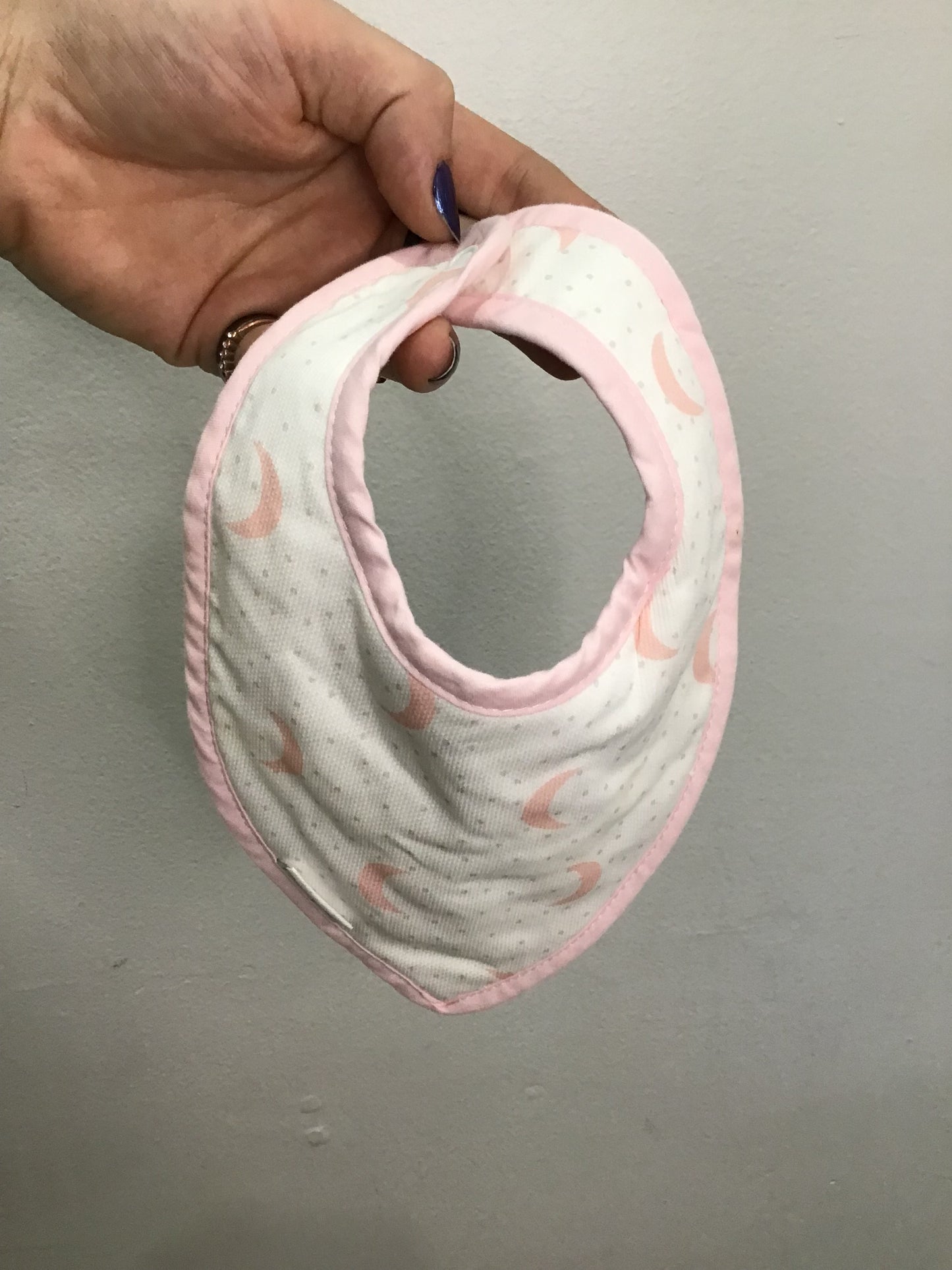 Three pack bibs party