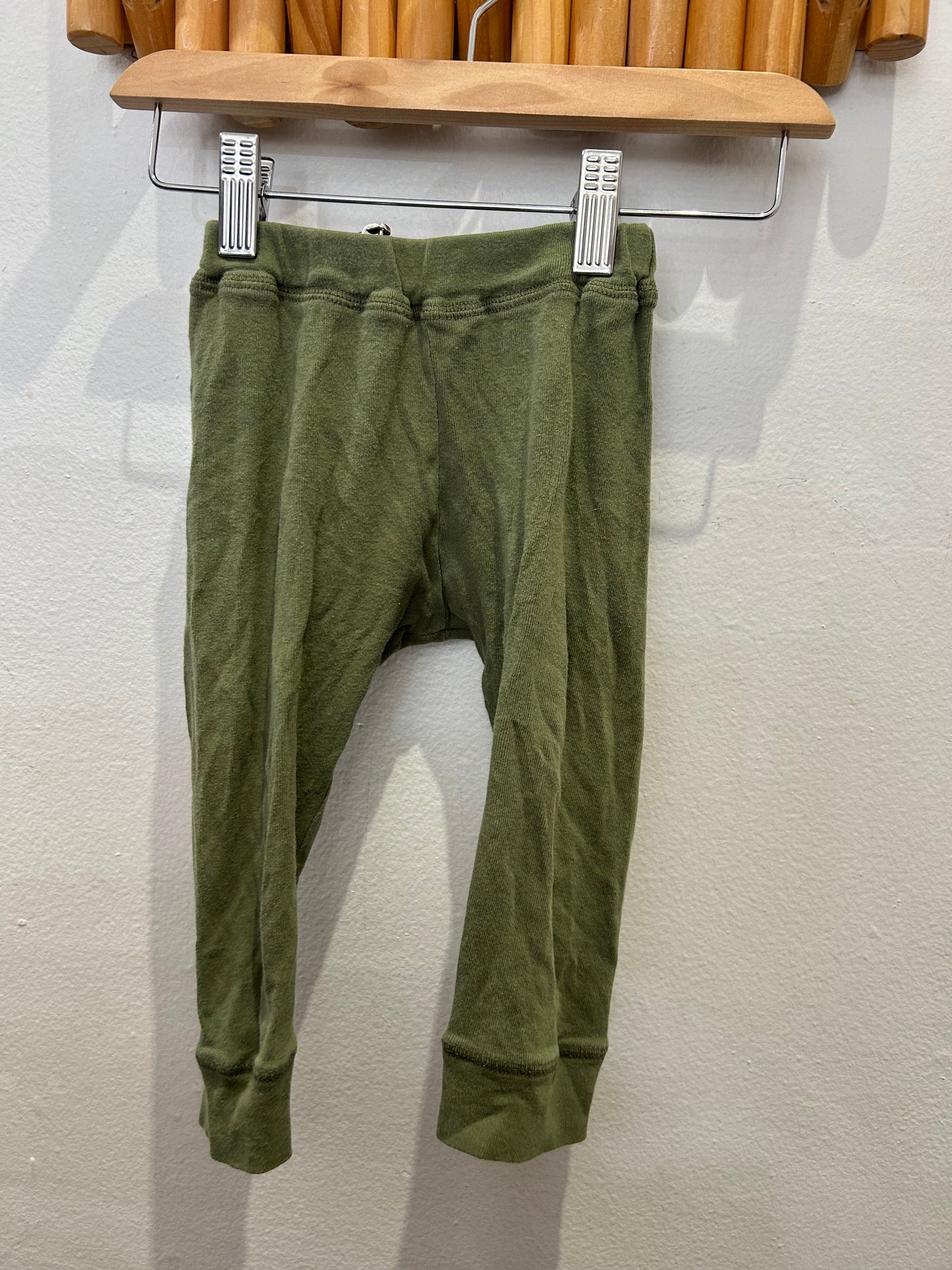 Minimioche olive cozy pants 12-18m