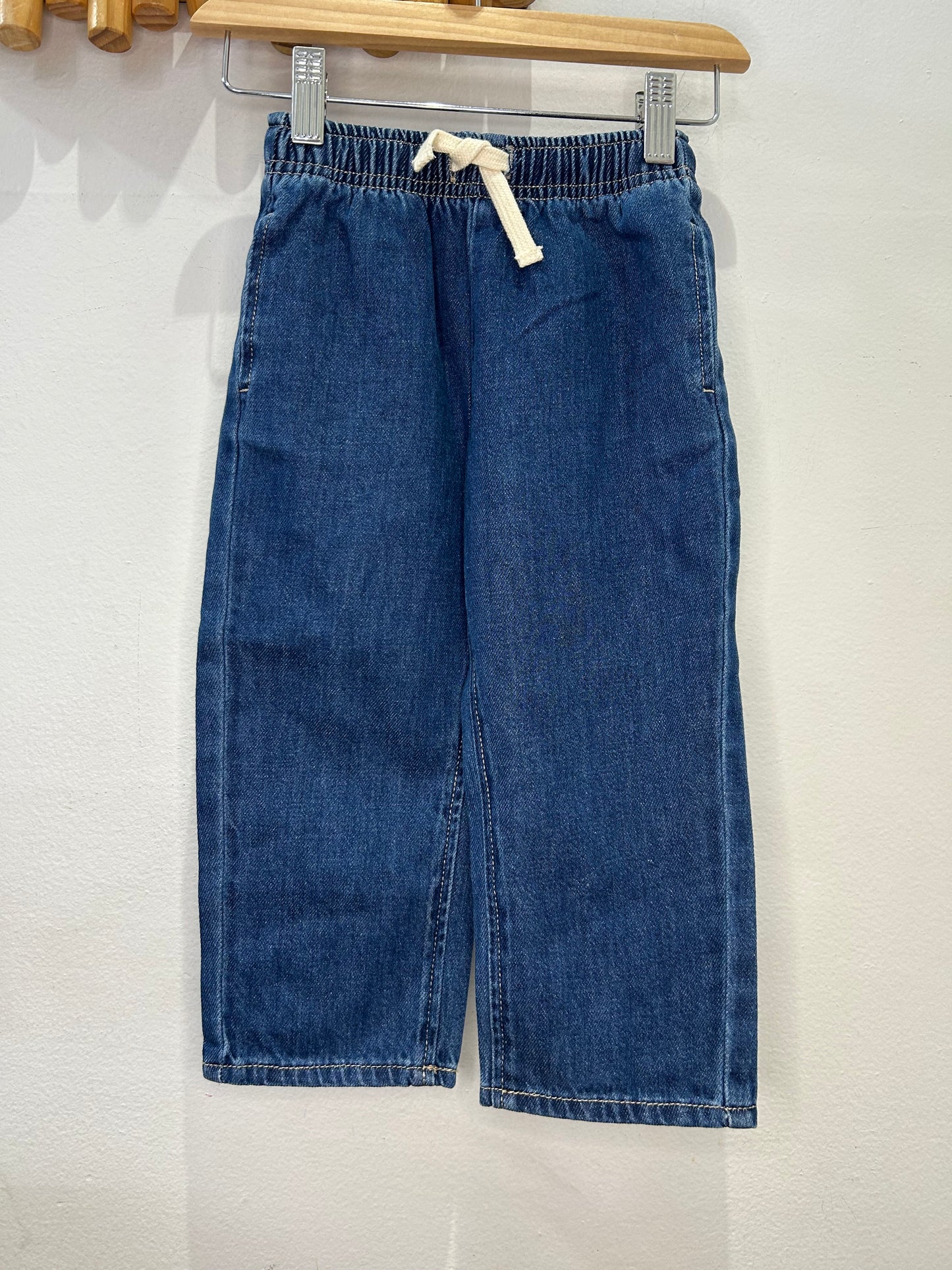 Wide leg pull-on soft jeans 3y NEW