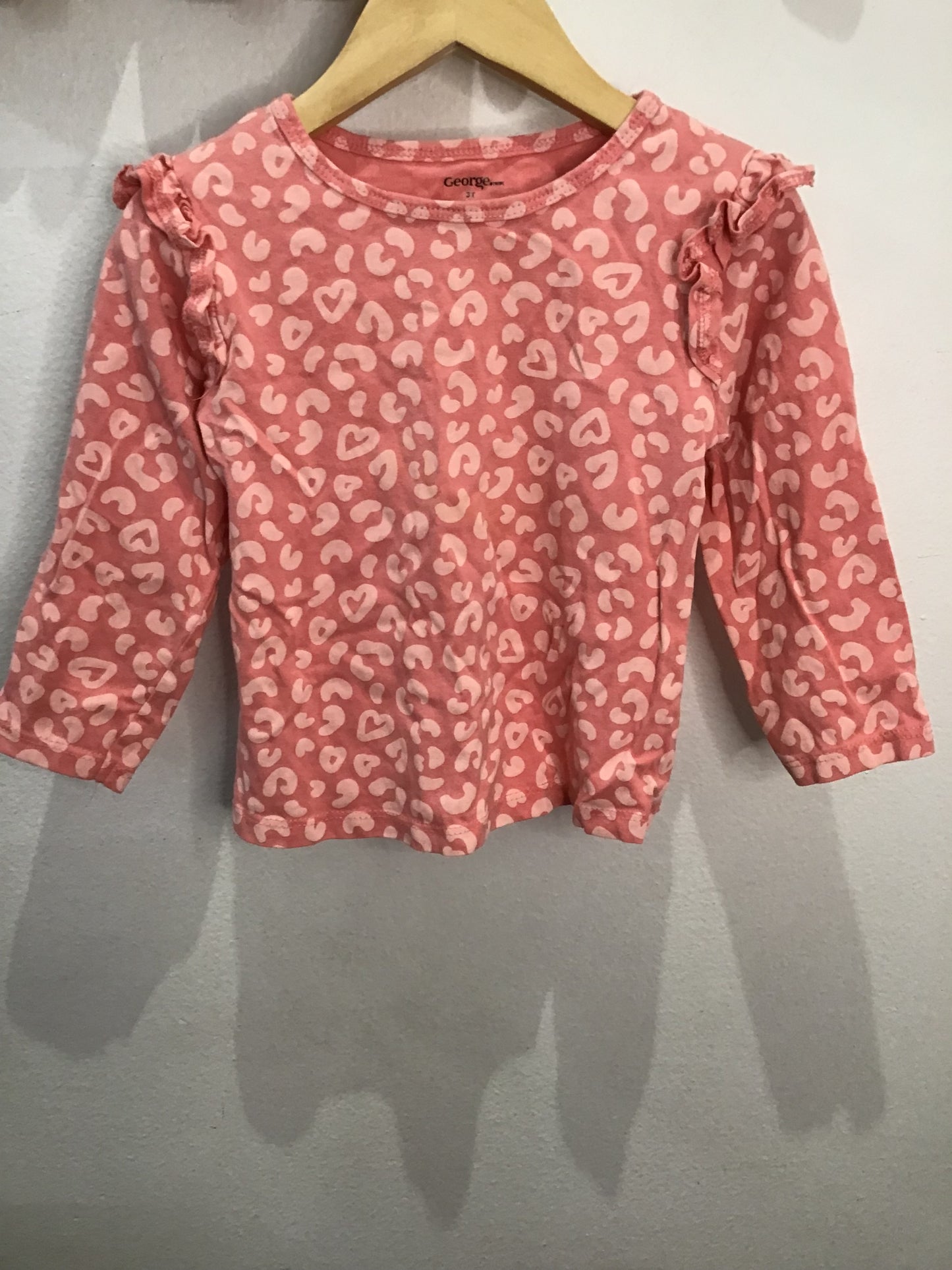 Pink leopard longsleeve 3y
