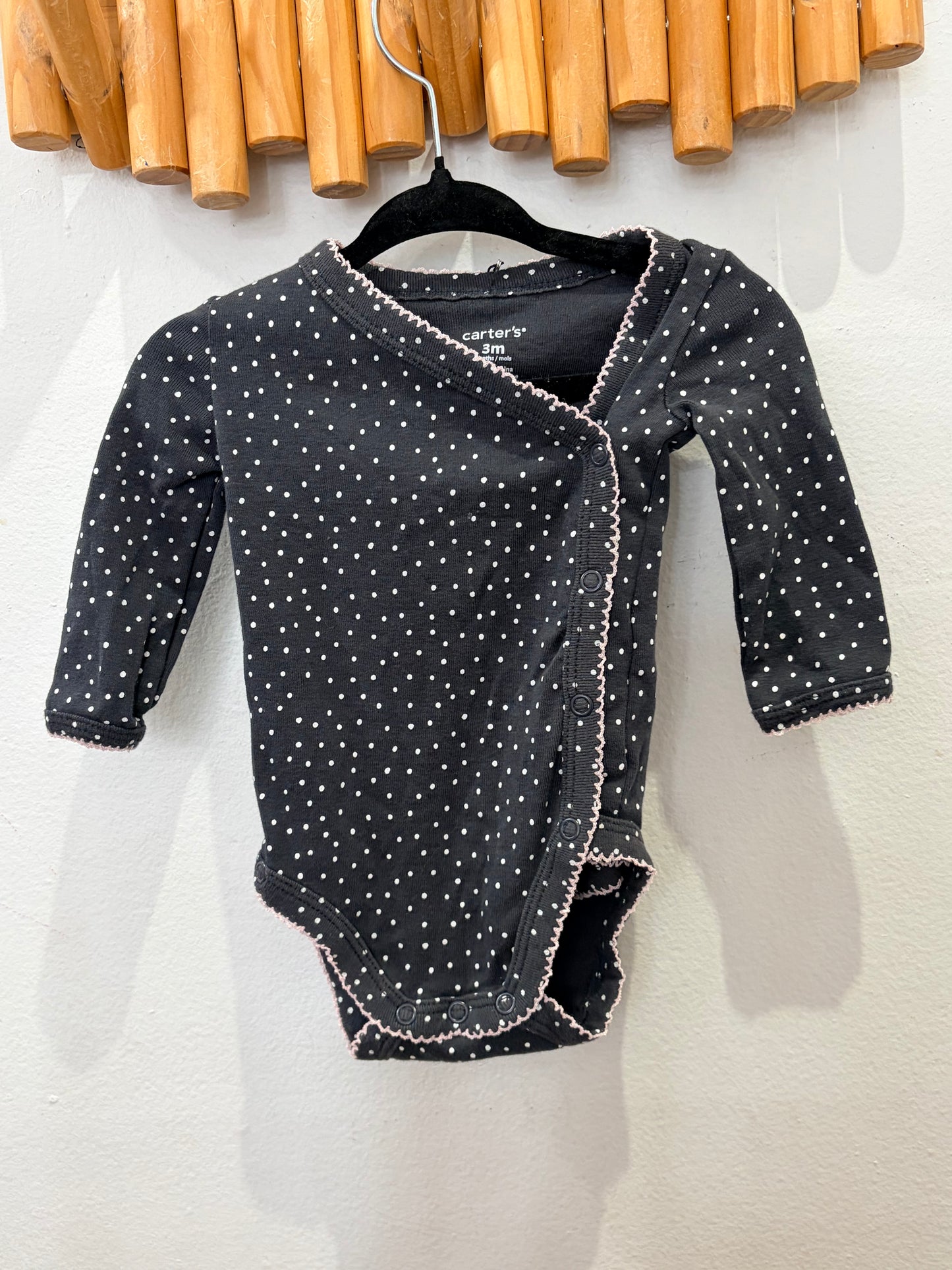 Dots side button onesie 3m