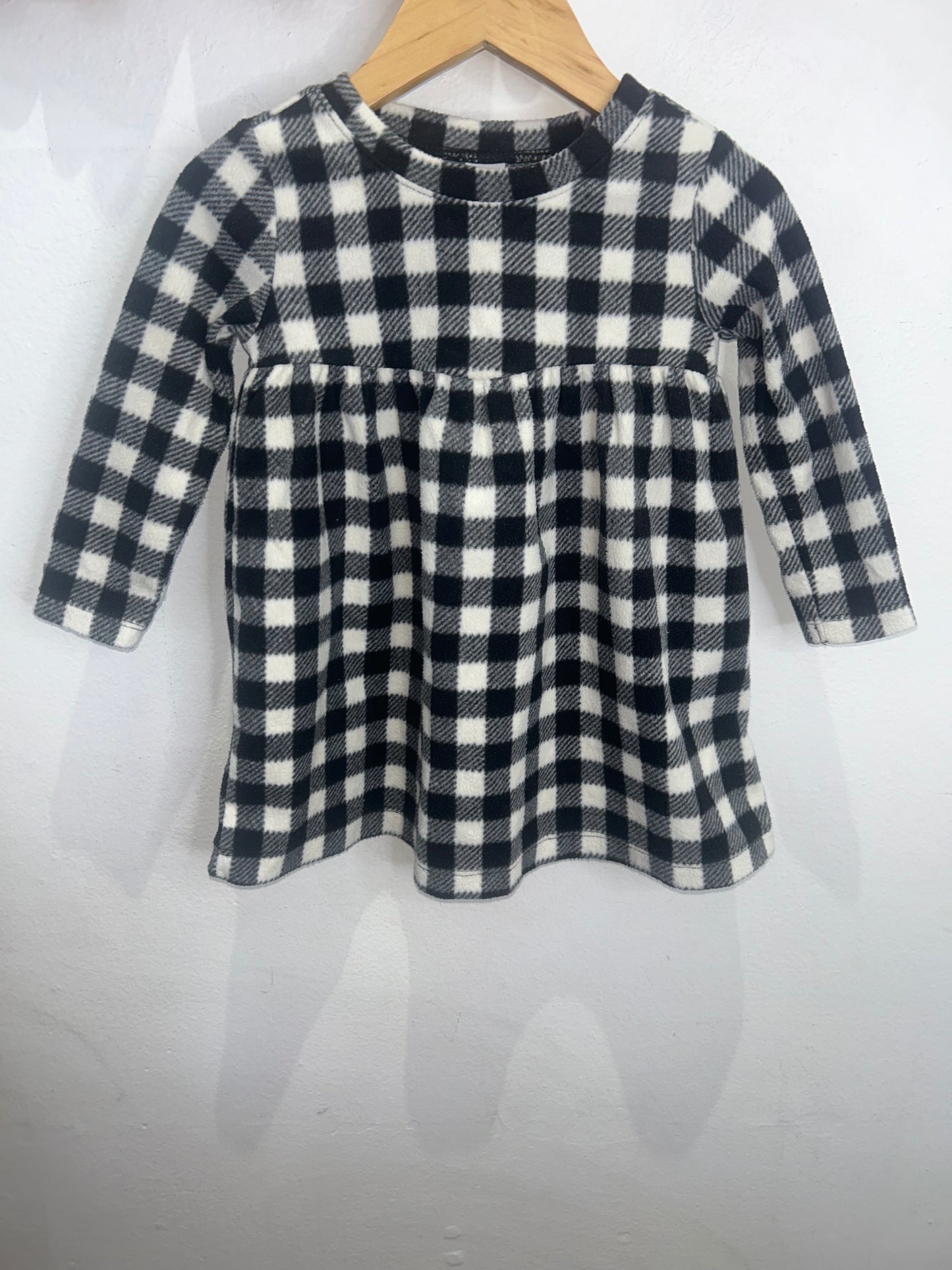 Fleece checkered dress 12-18m