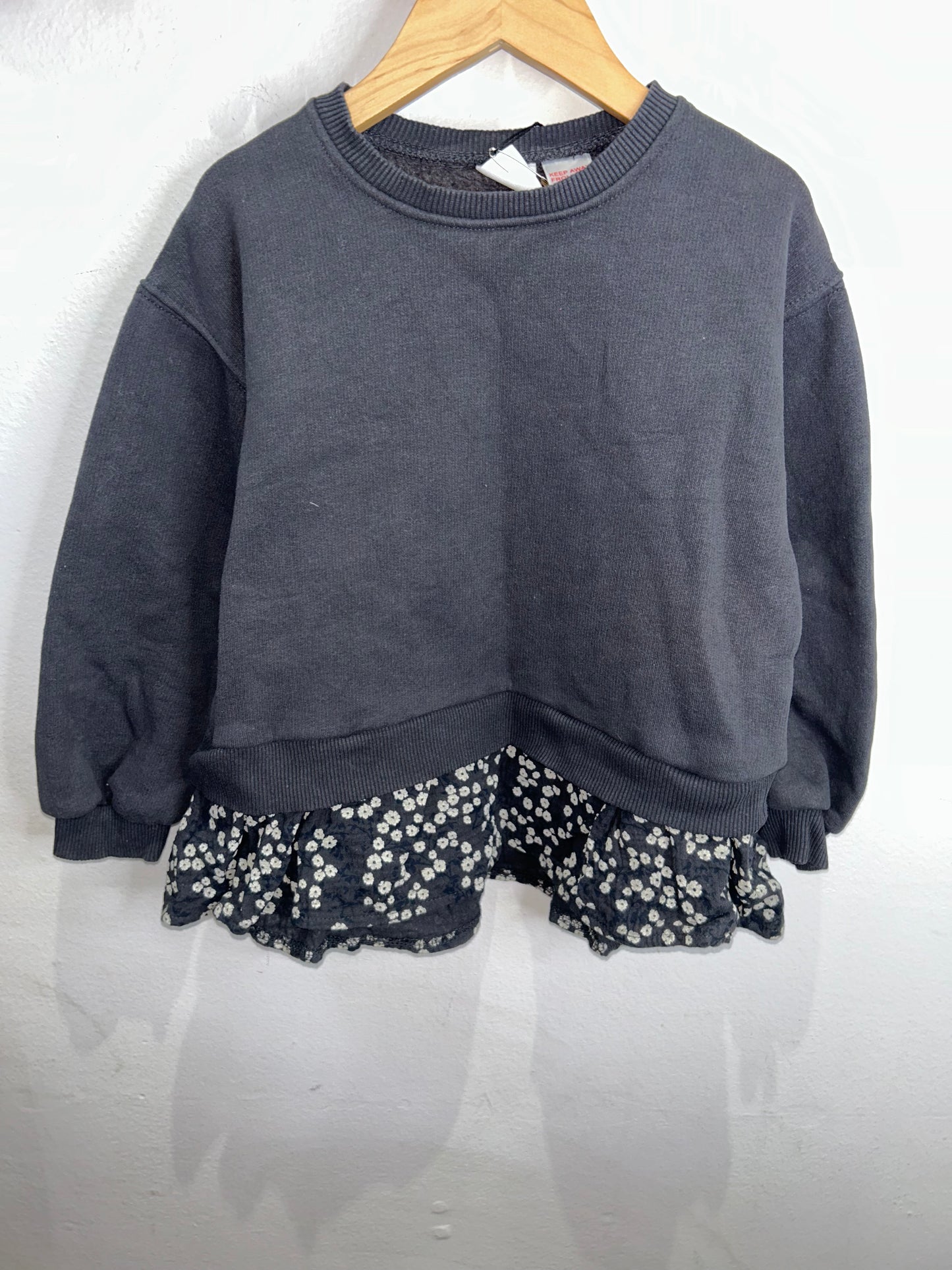 Ash flower bottom pullover 5-6y