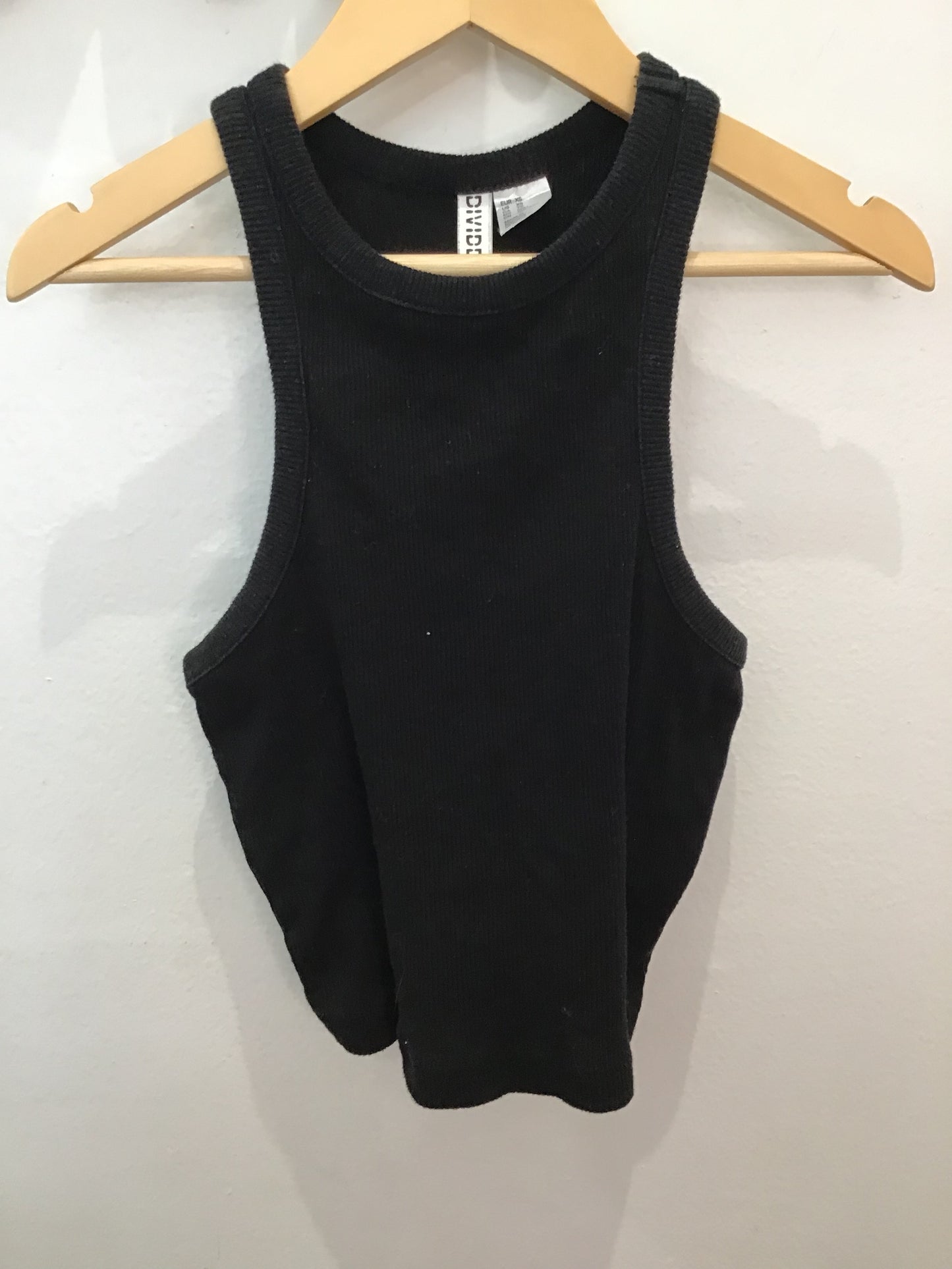 Black crop and ribbed tank - adult XS