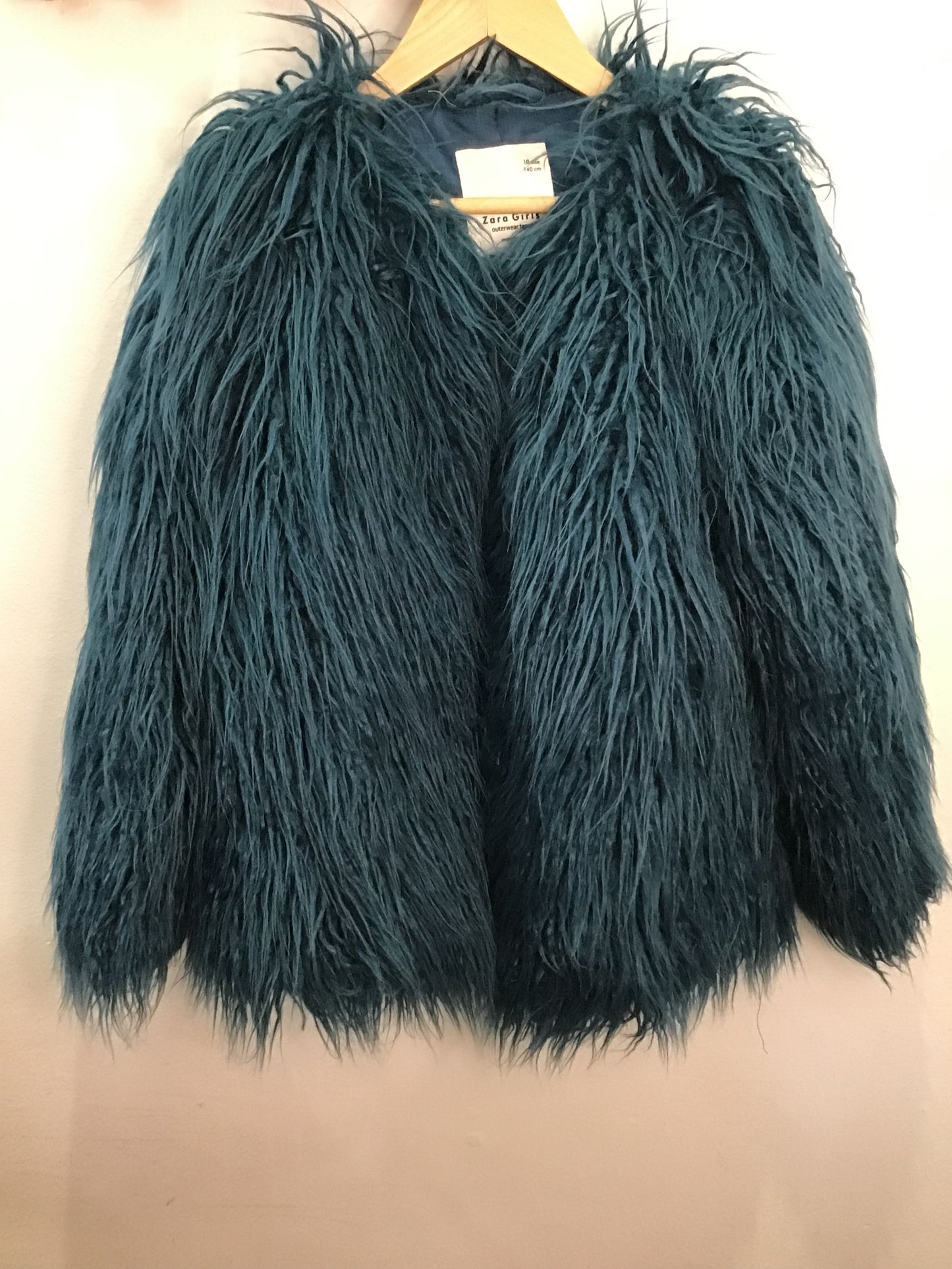 Furry teal coat 10y