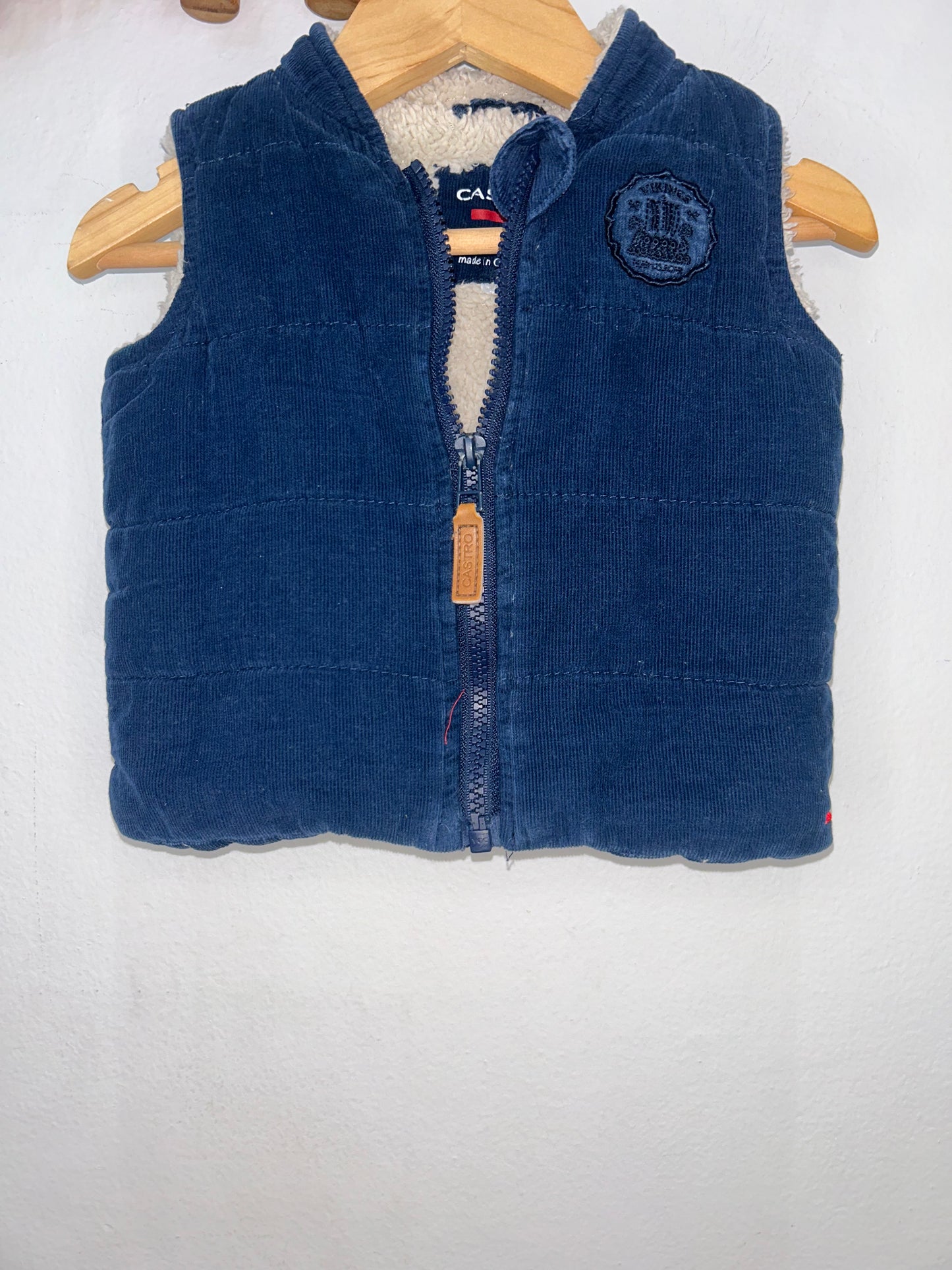 Blue corduroy vest 6-12m