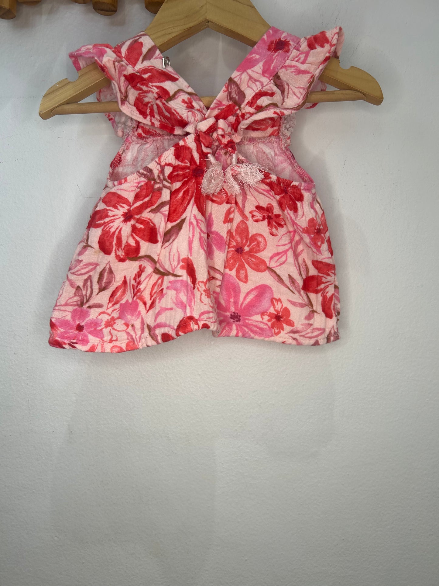 Painted flowers tanktop 6-12m