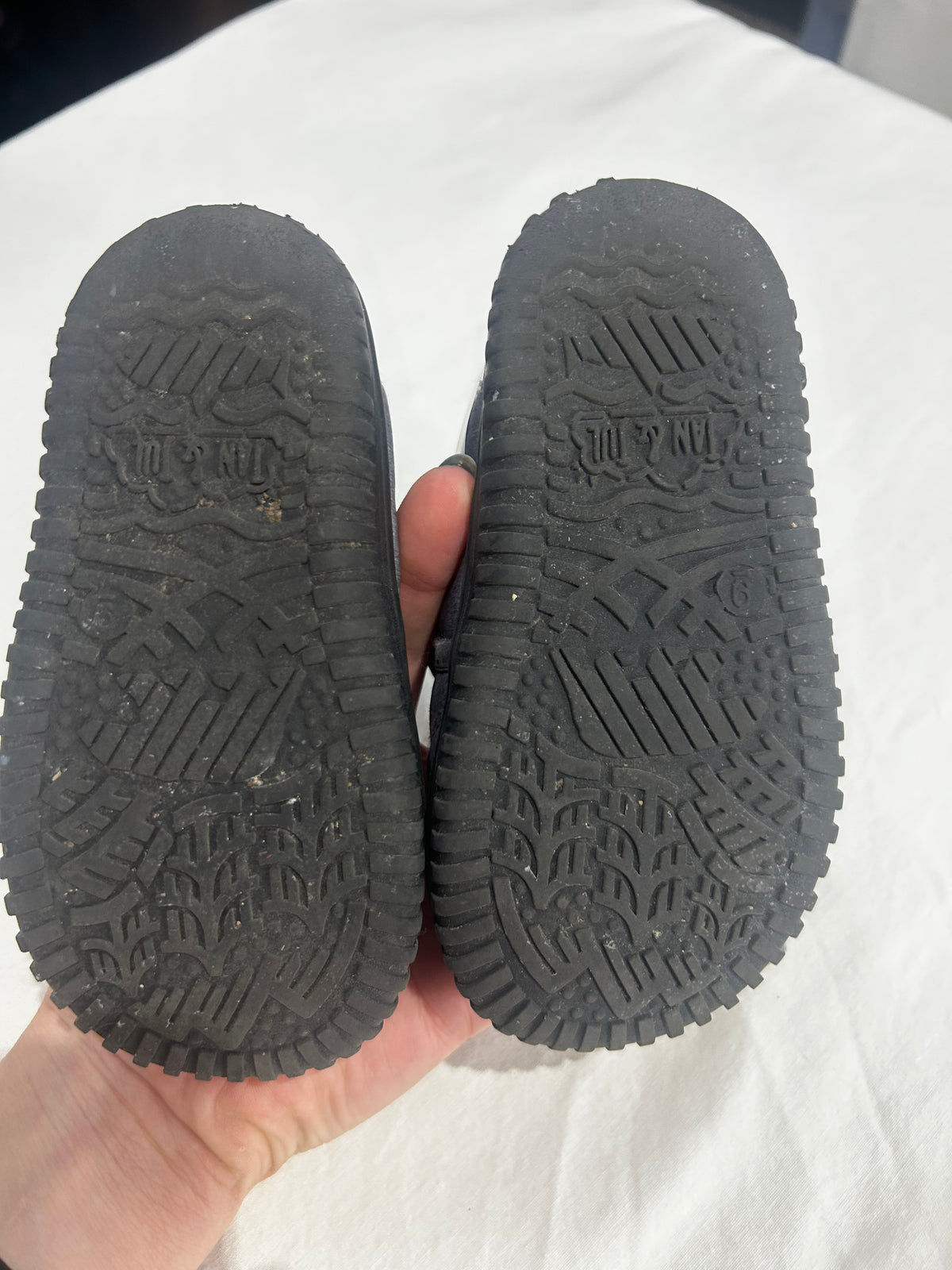 C9 Jan & Jul grey winter boots