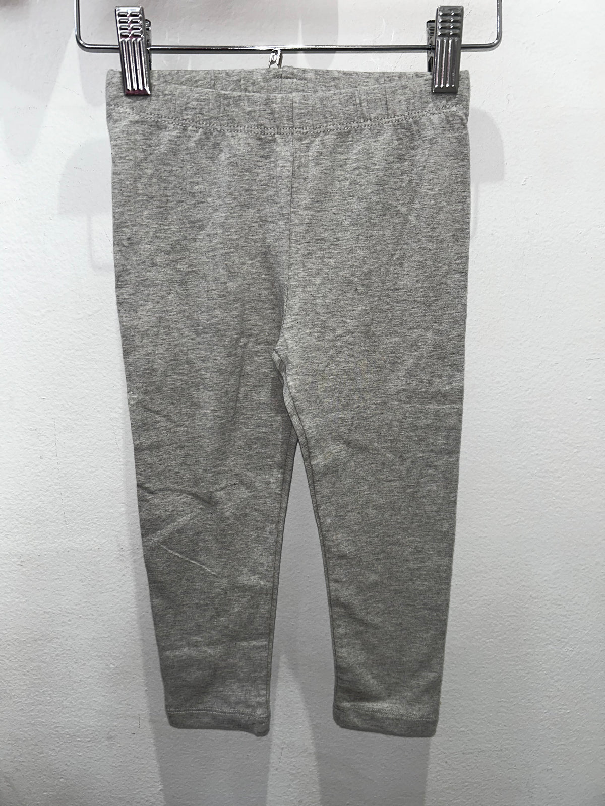 Light grey leggings 2y