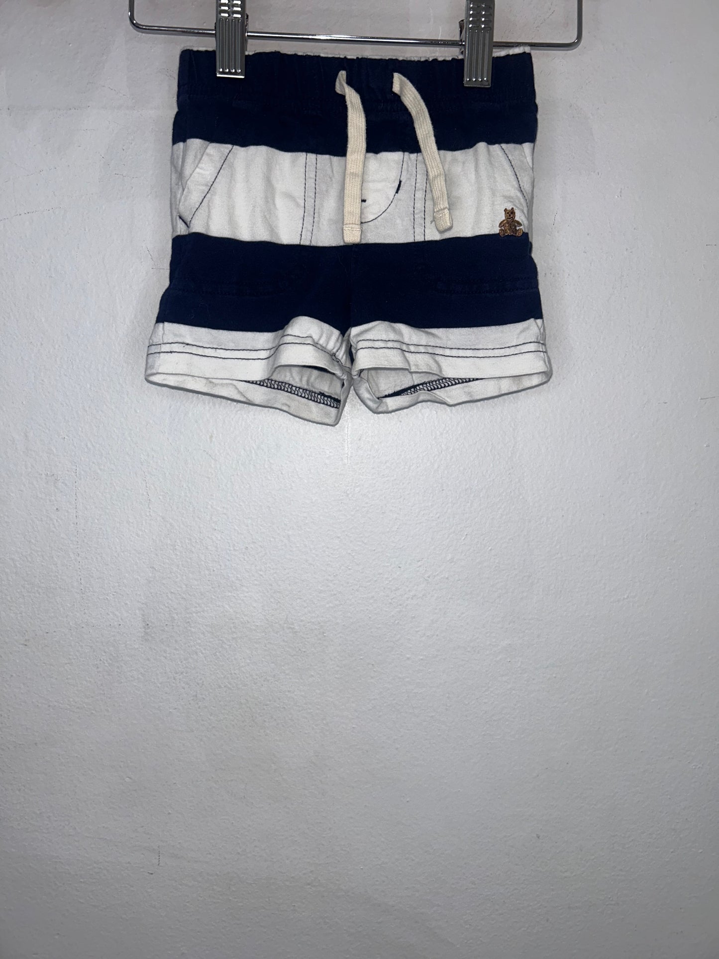 Blue thick stripes shorts 6-12m