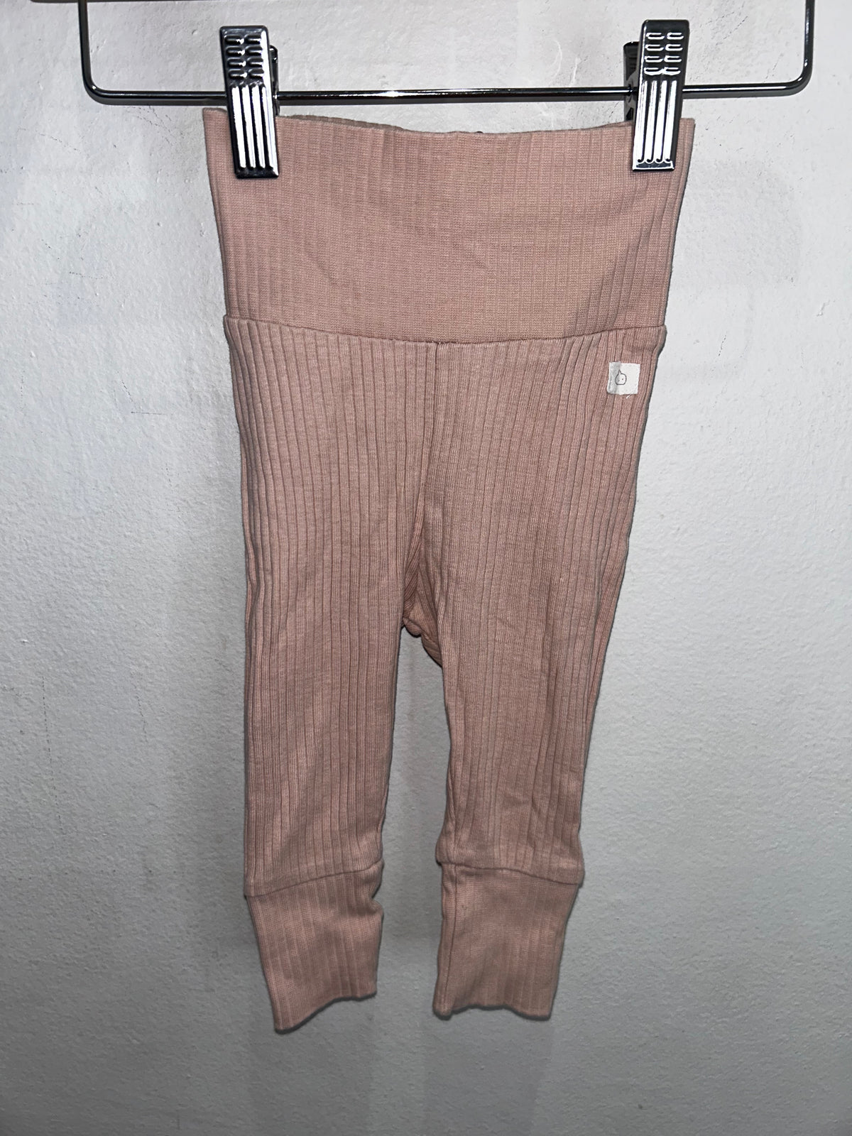 Pink ribbed pants 2-4m