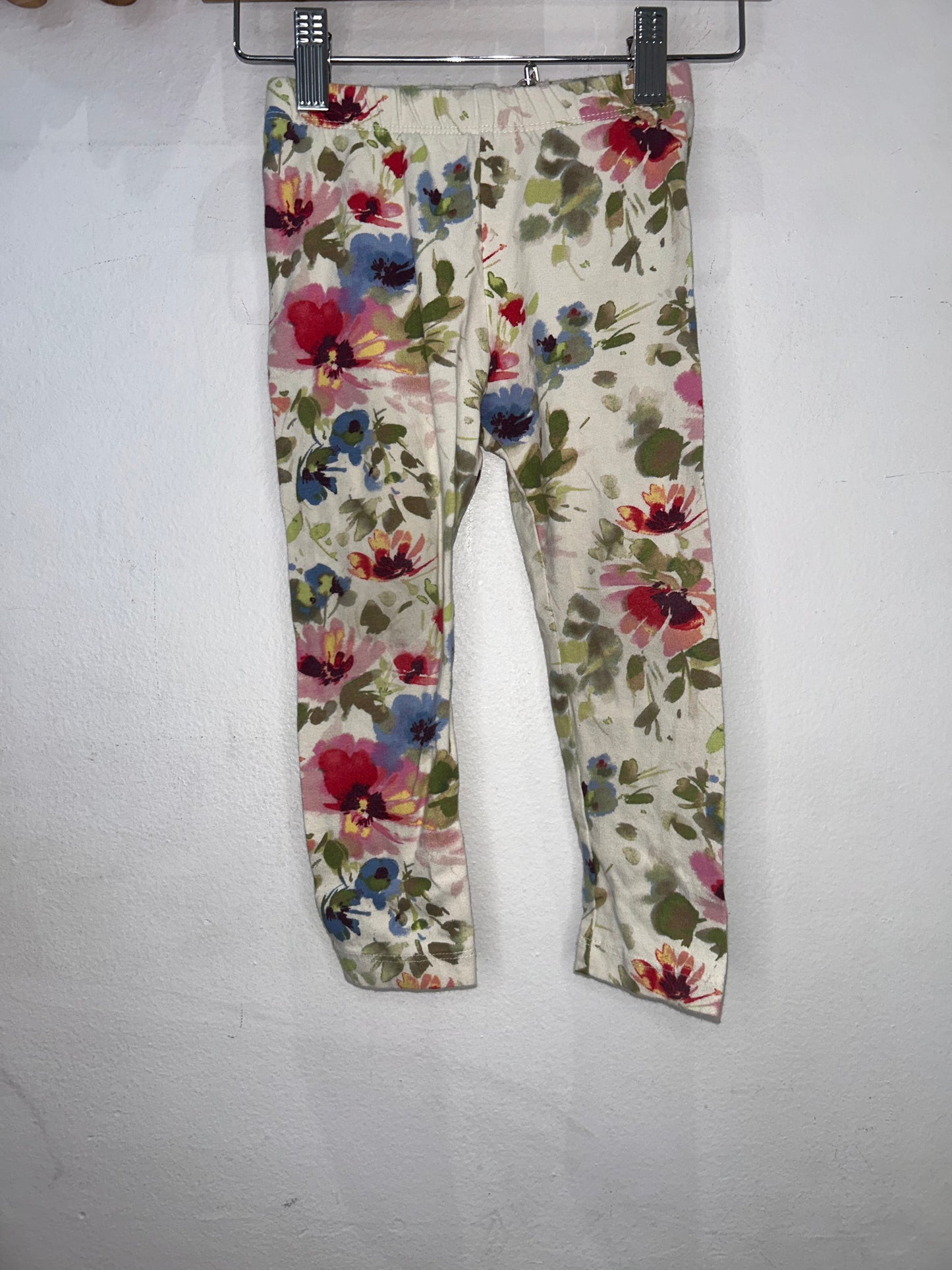 Cream painted flowers leggings 3y