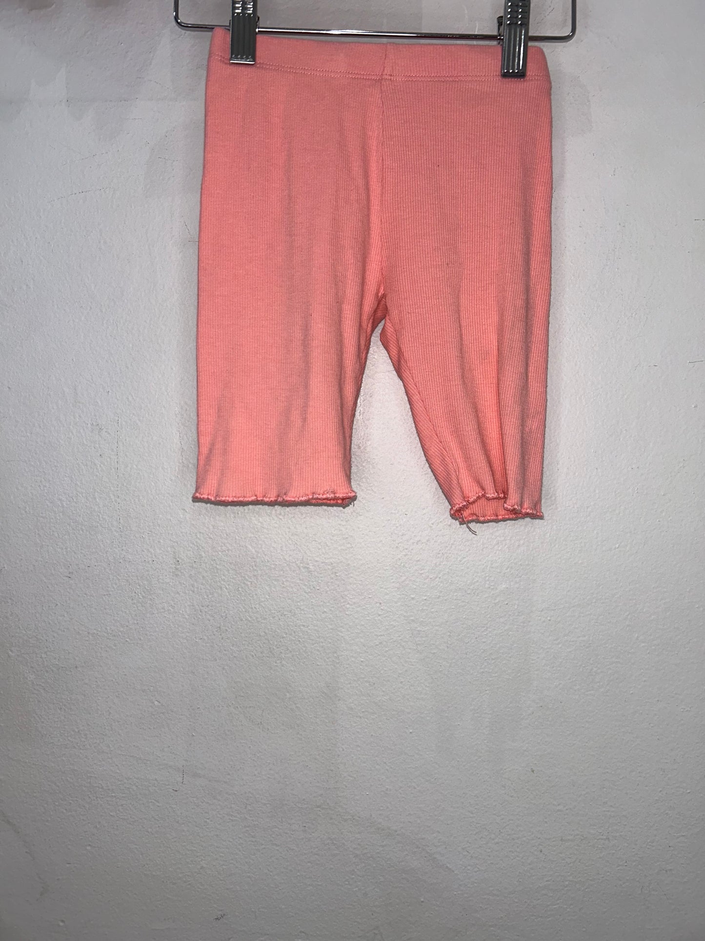 Peach ribbed shorts 18-24m
