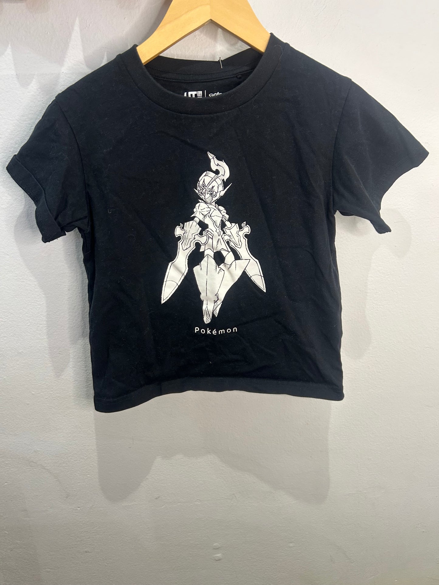 Pokemon tee 3-4y