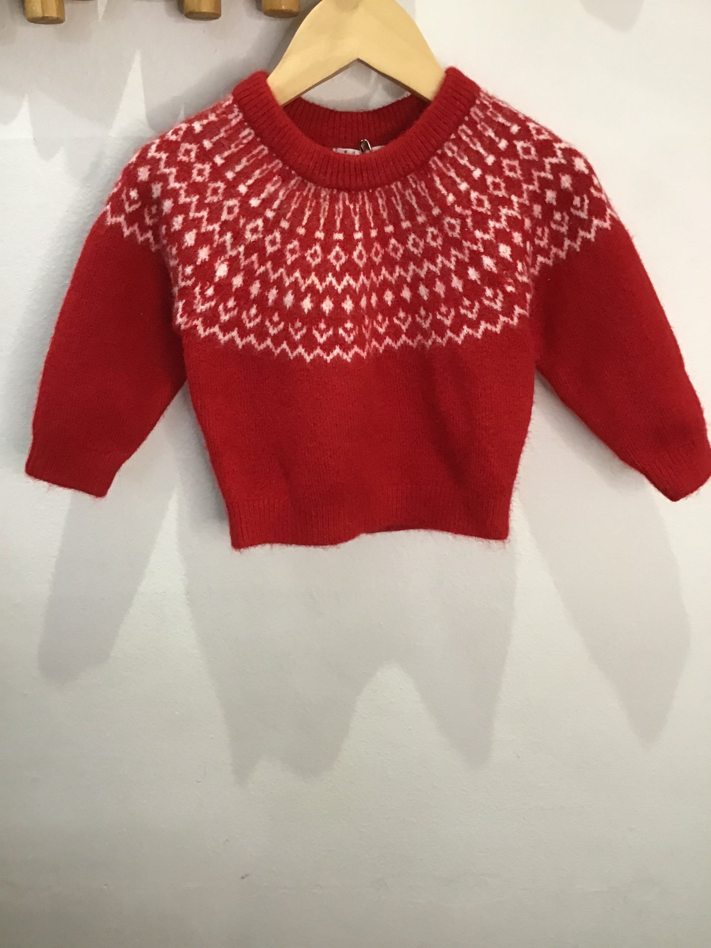 Red apres ski sweater 6m