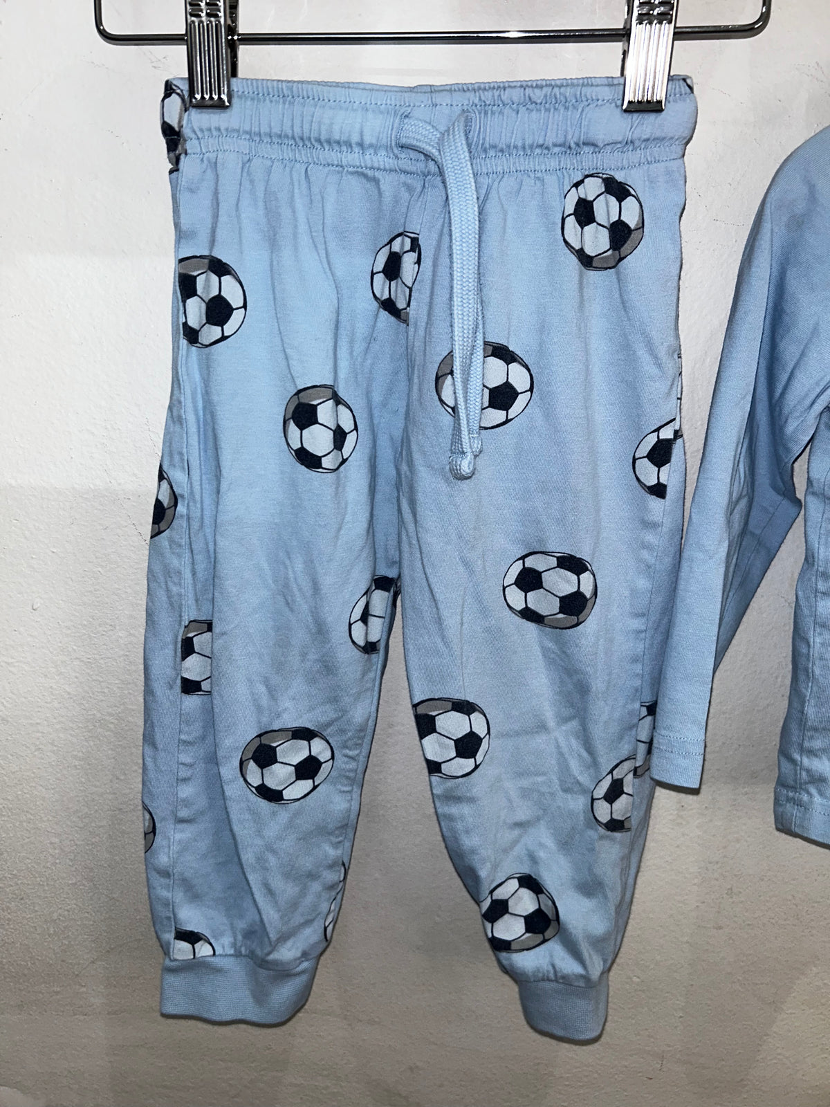 Soccer pyjama set 2y