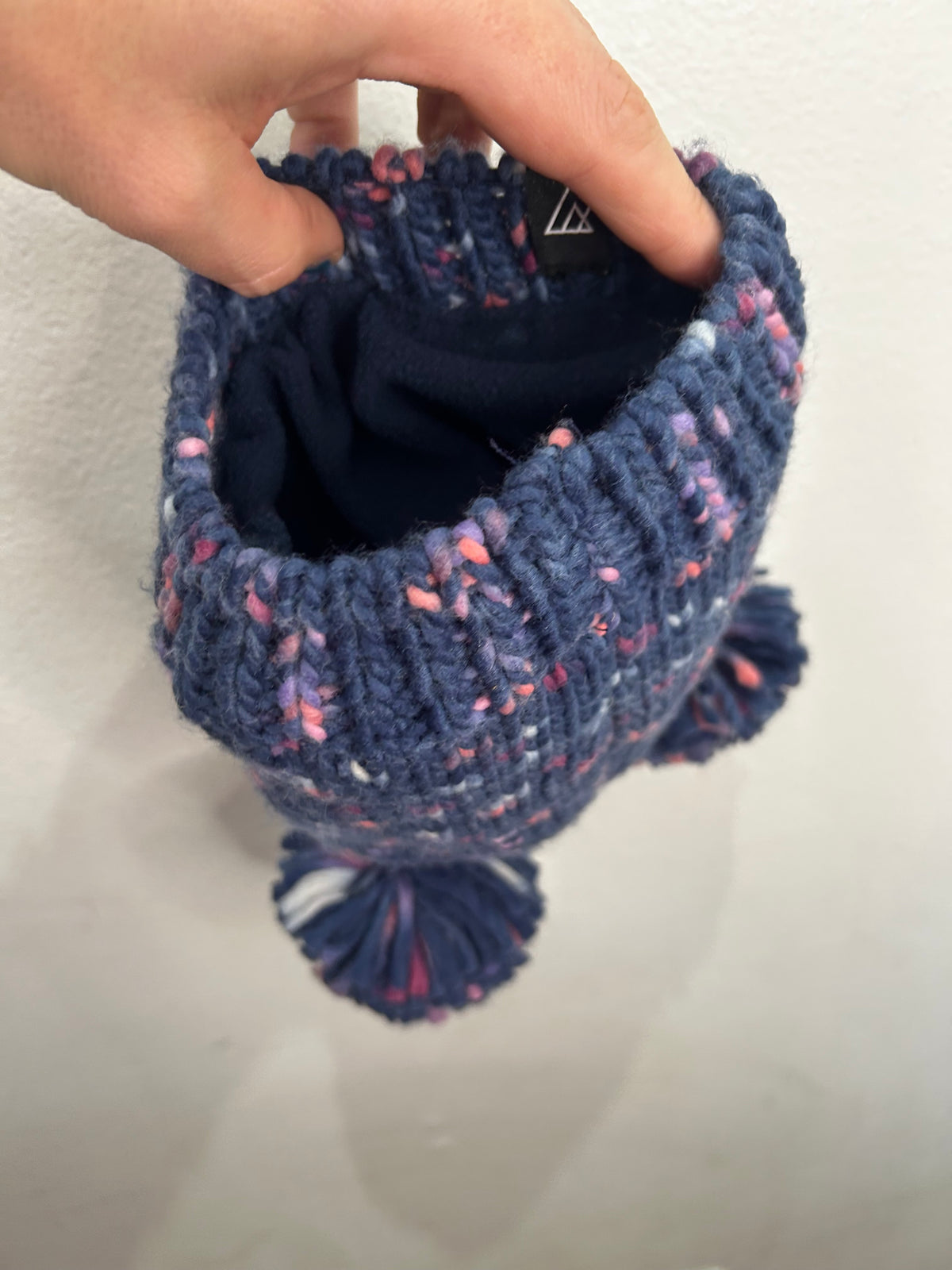 Revelstone blue hat 18m-3y