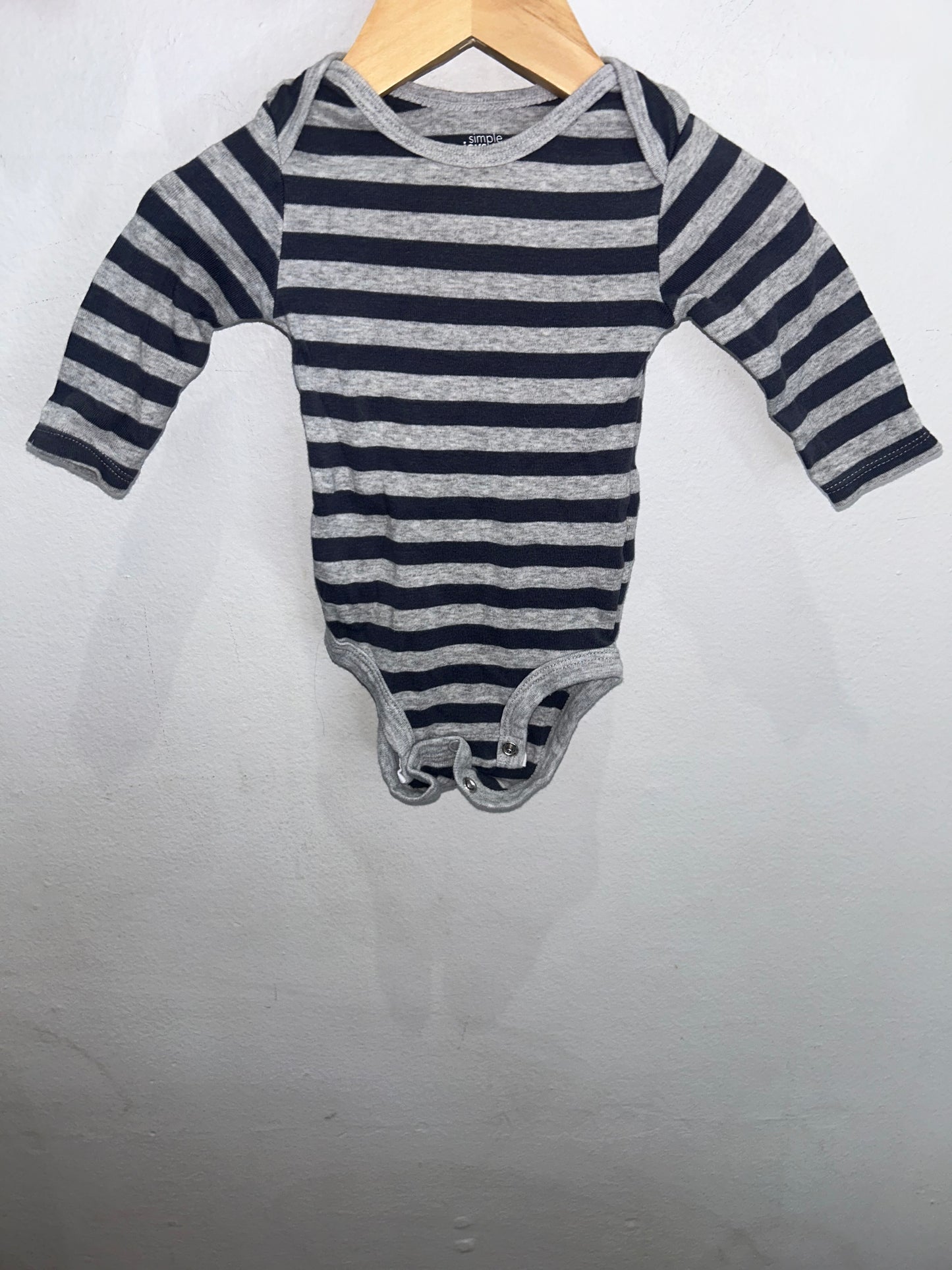 Grey ash stripes onesie 0-3m