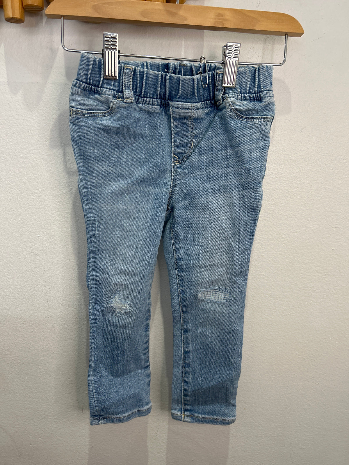 Light distressed jeggings 3y
